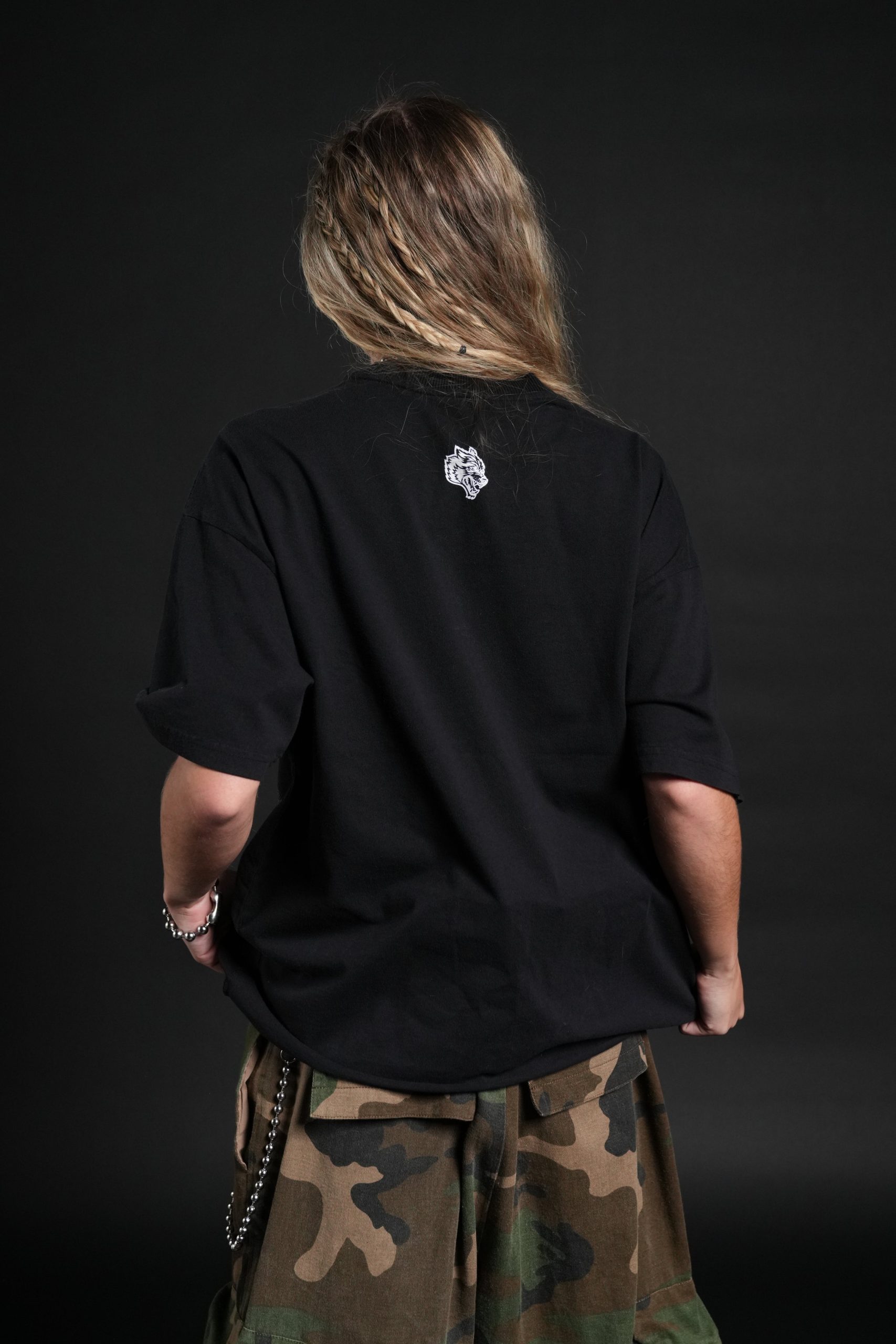 Awakened Power Grunge Mid Length Raw Hem Tee in Black - Image 2