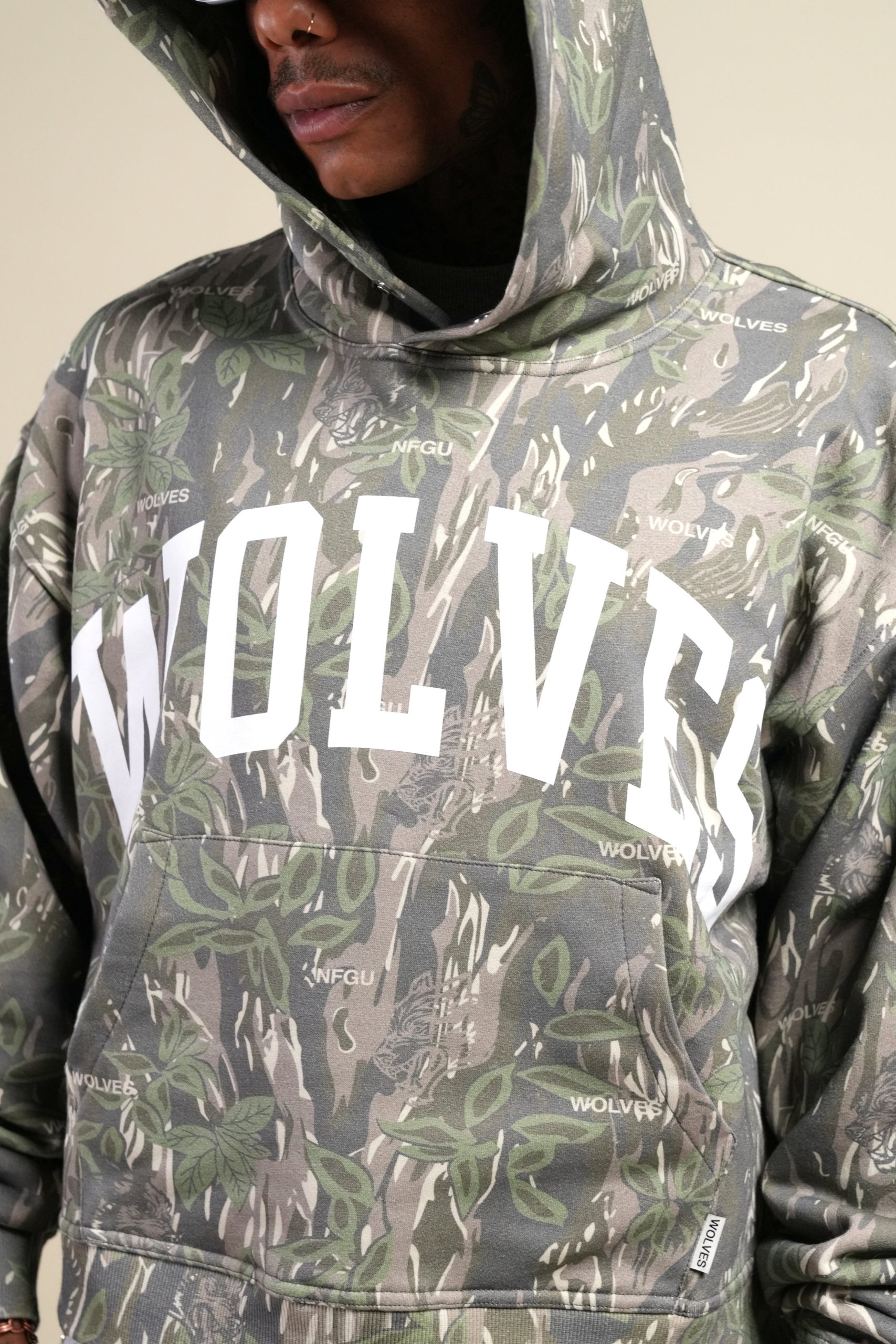 Only Loyalty Box Cut Pierce Hoodie in Norse Camo - Image 7