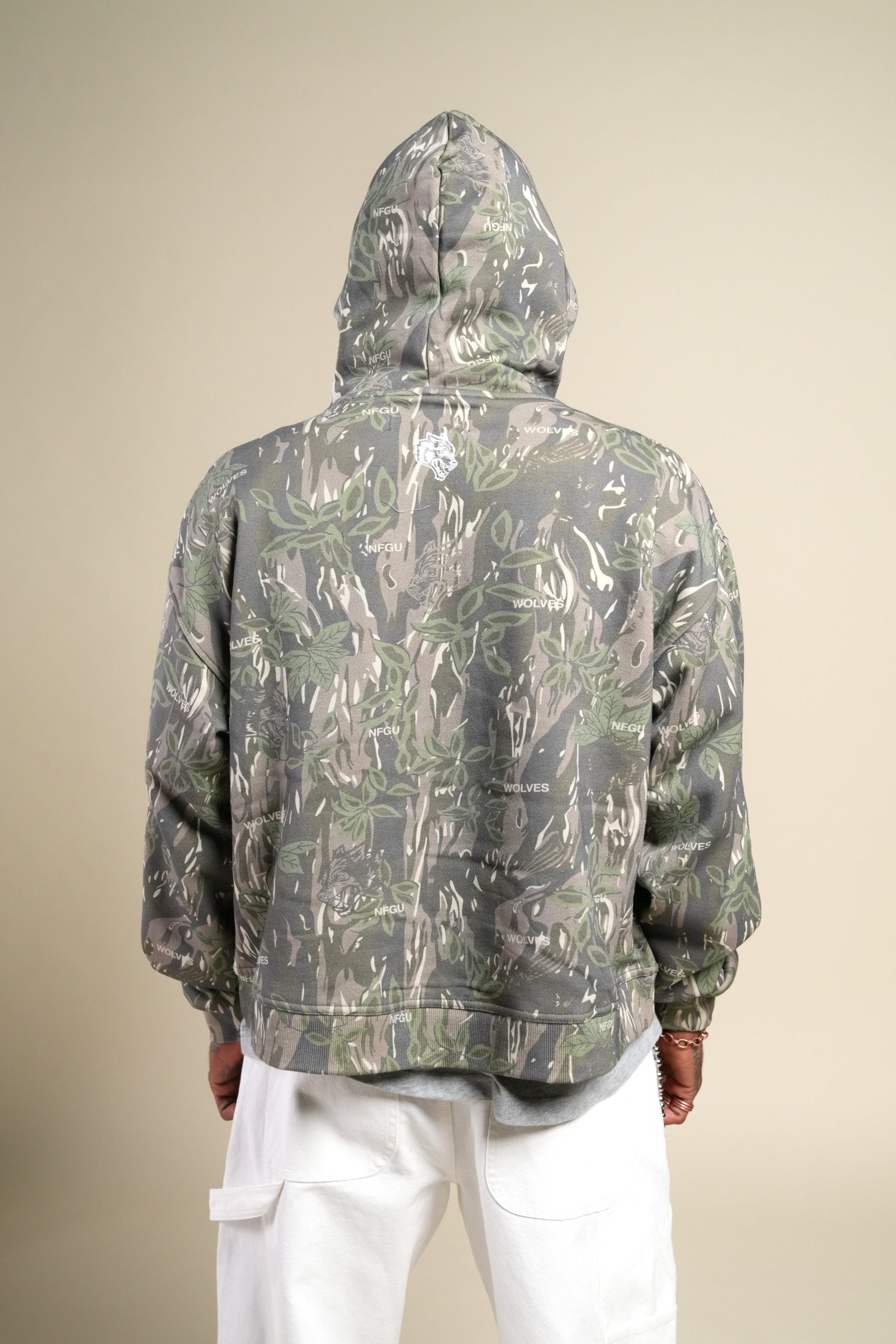 Only Loyalty Box Cut Pierce Hoodie in Norse Camo - Image 2
