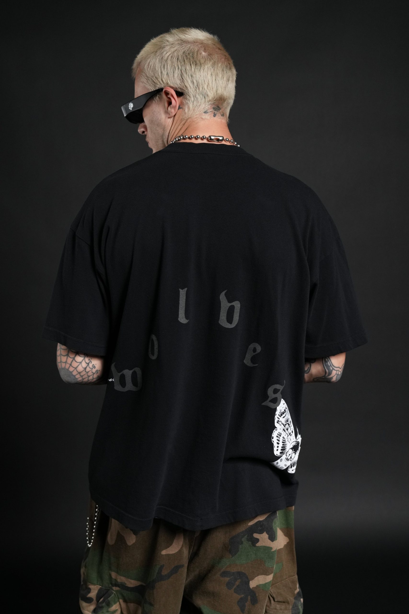 Attack Of The Clones Side-By-Side Series Premium Tee in Black - Image 2