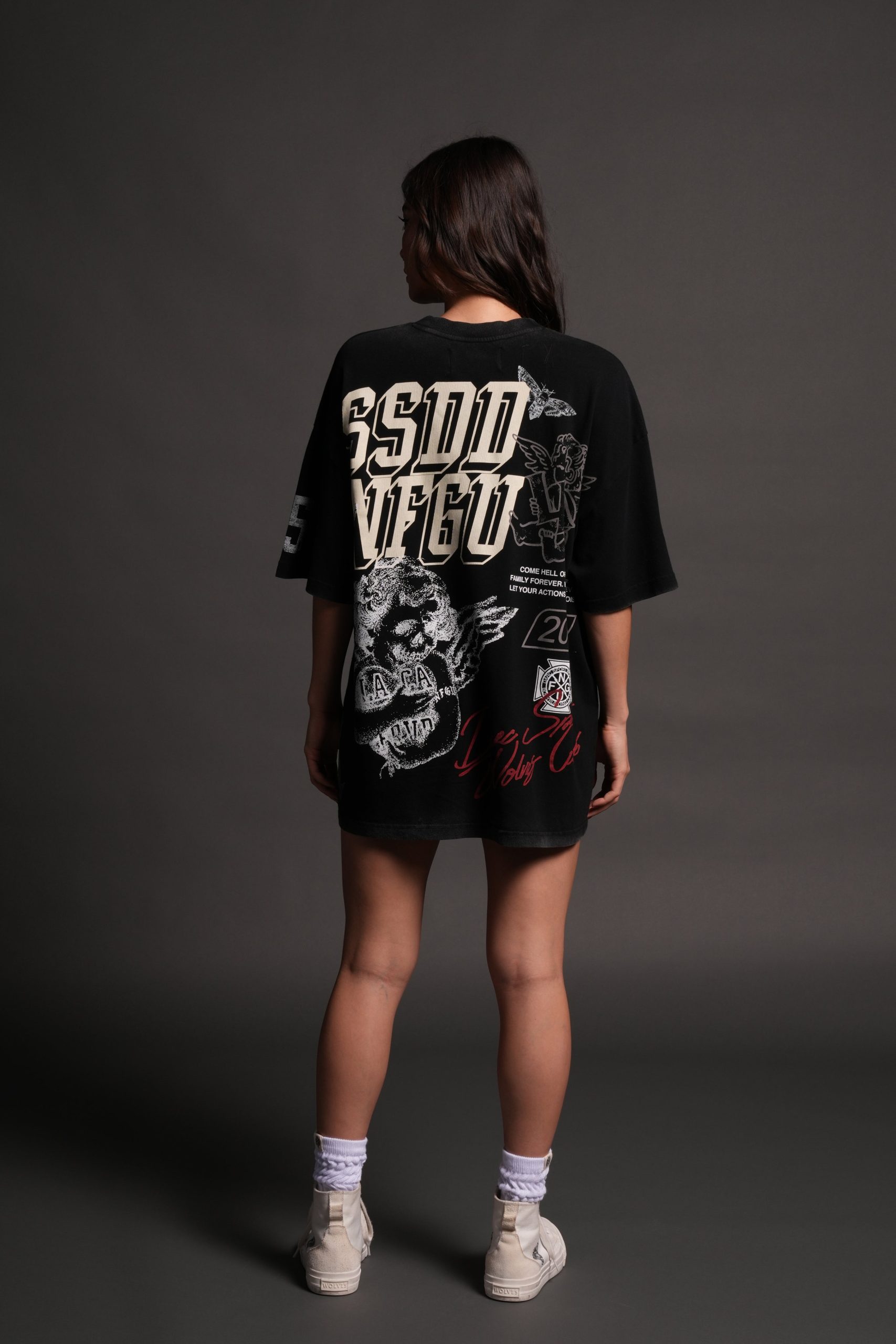 La Ca Frvr Premium Oversized Tee in Black - Image 6