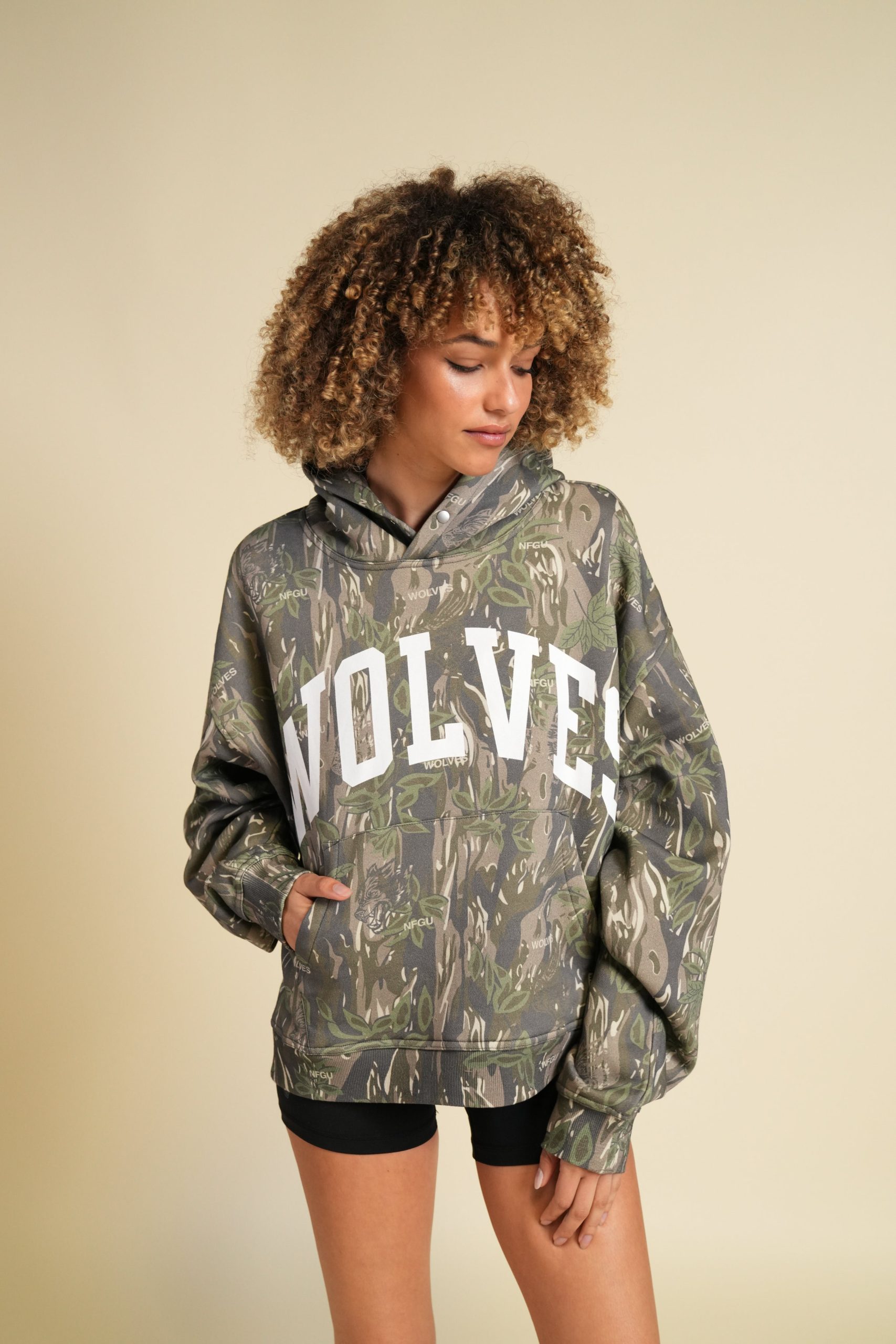 Only Loyalty Box Cut Pierce Hoodie in Norse Camo - Image 10