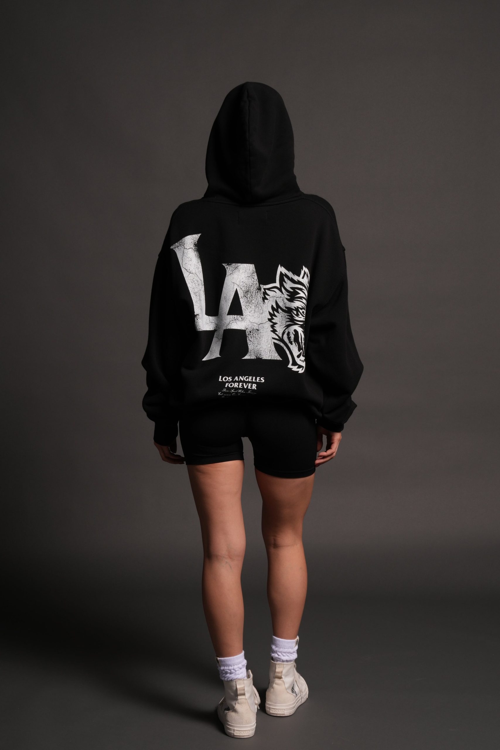 La Wolves V2 Pierce Hoodie in Black - Image 12