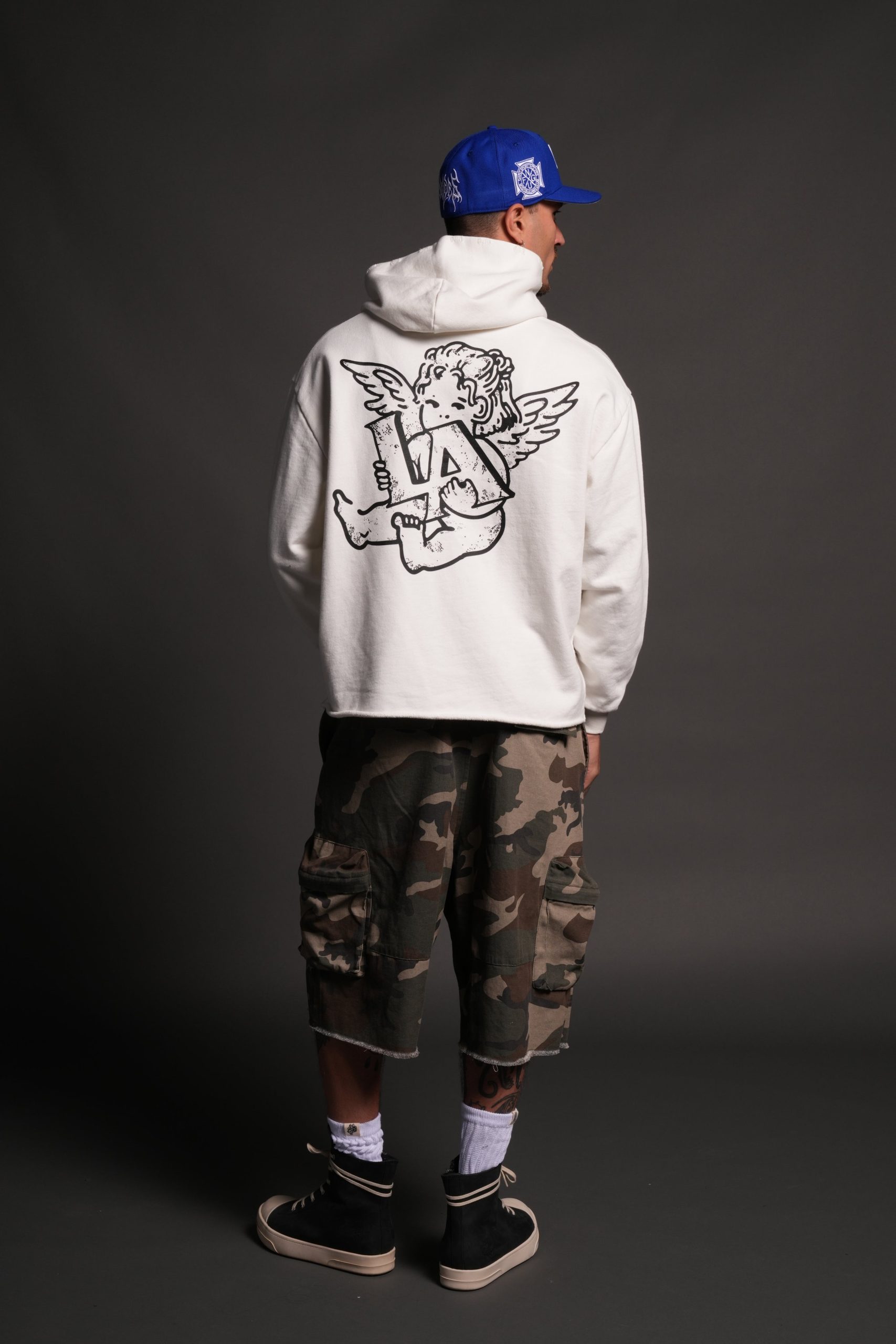 Los Cherub Distressed Grunge Mid Length Raw Hem Zip Hoodie in Cream - Image 6