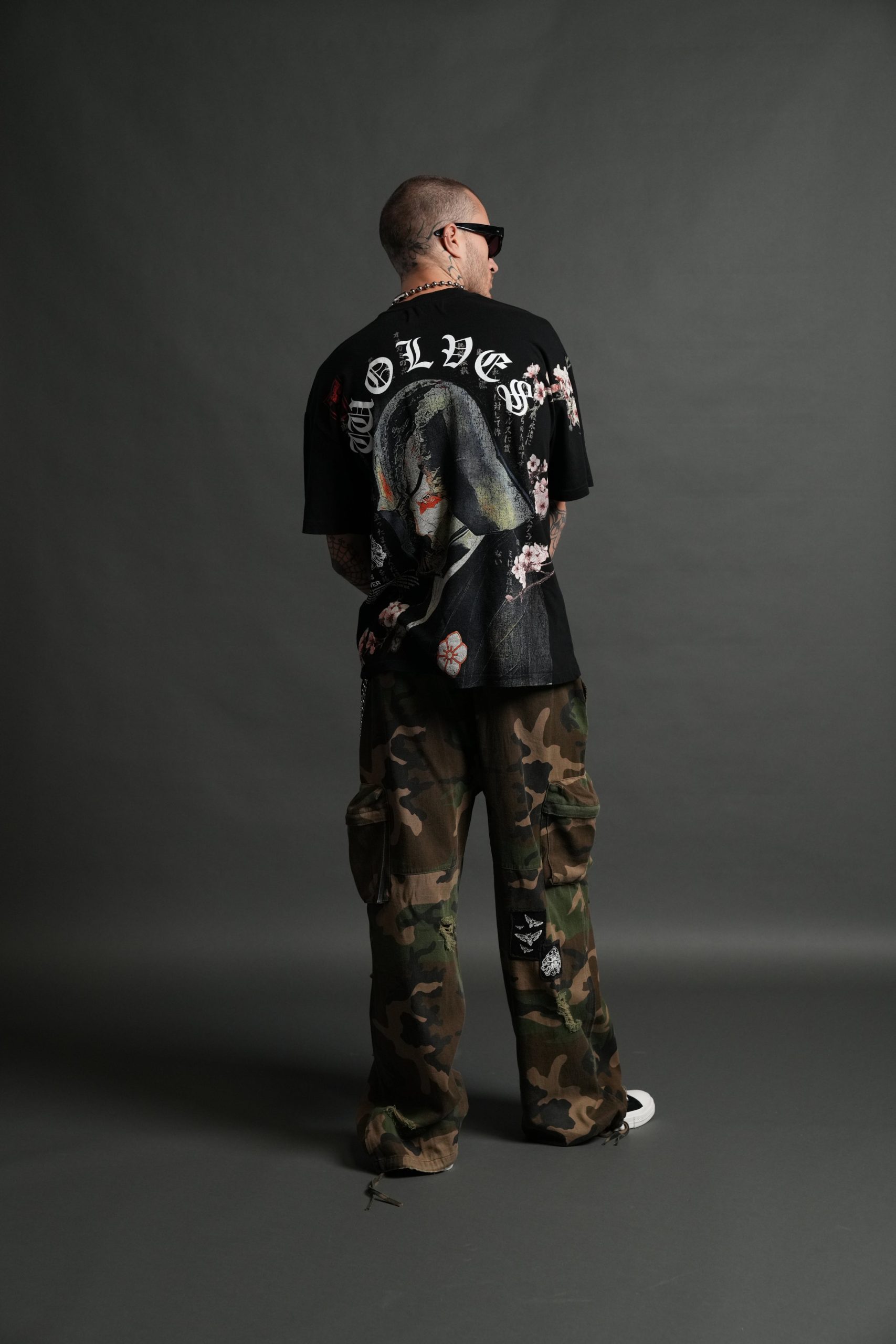 No Return Premium Oversized Tee in Black - Image 6