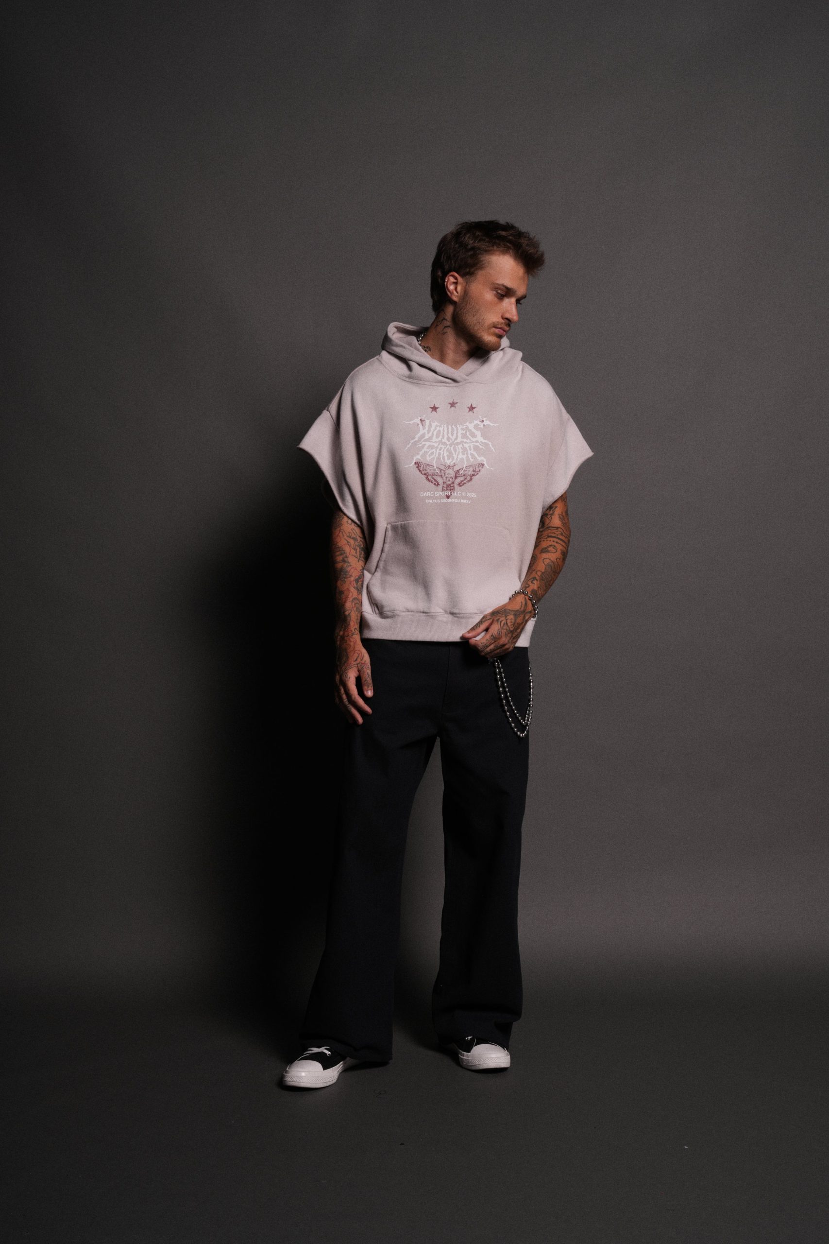 Iron Pack Grunge Gage Cap Sleeve Hoodie in Clay - Image 4