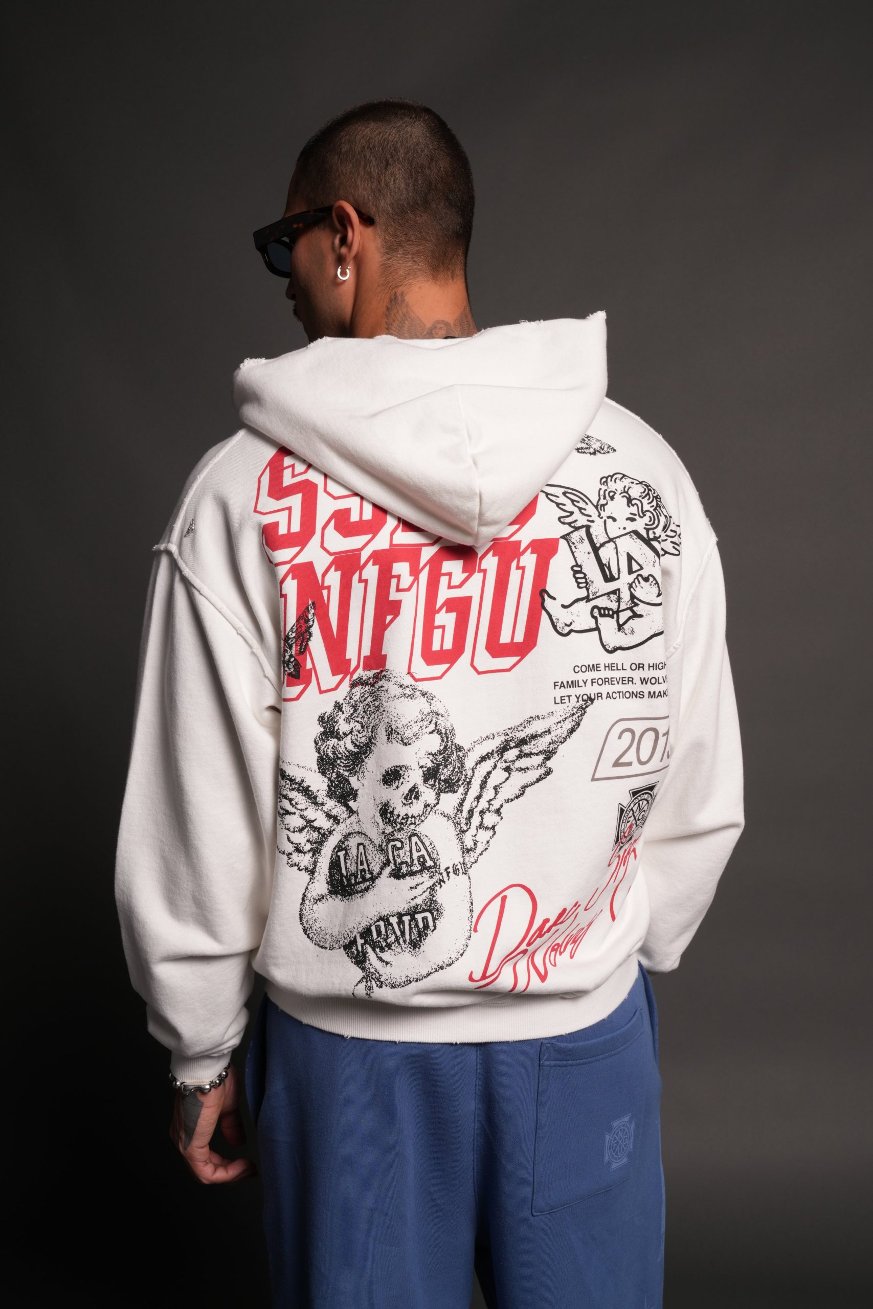 La Ca Frvr Grunge Moatis Zip Hoodie in Cream - Image 4
