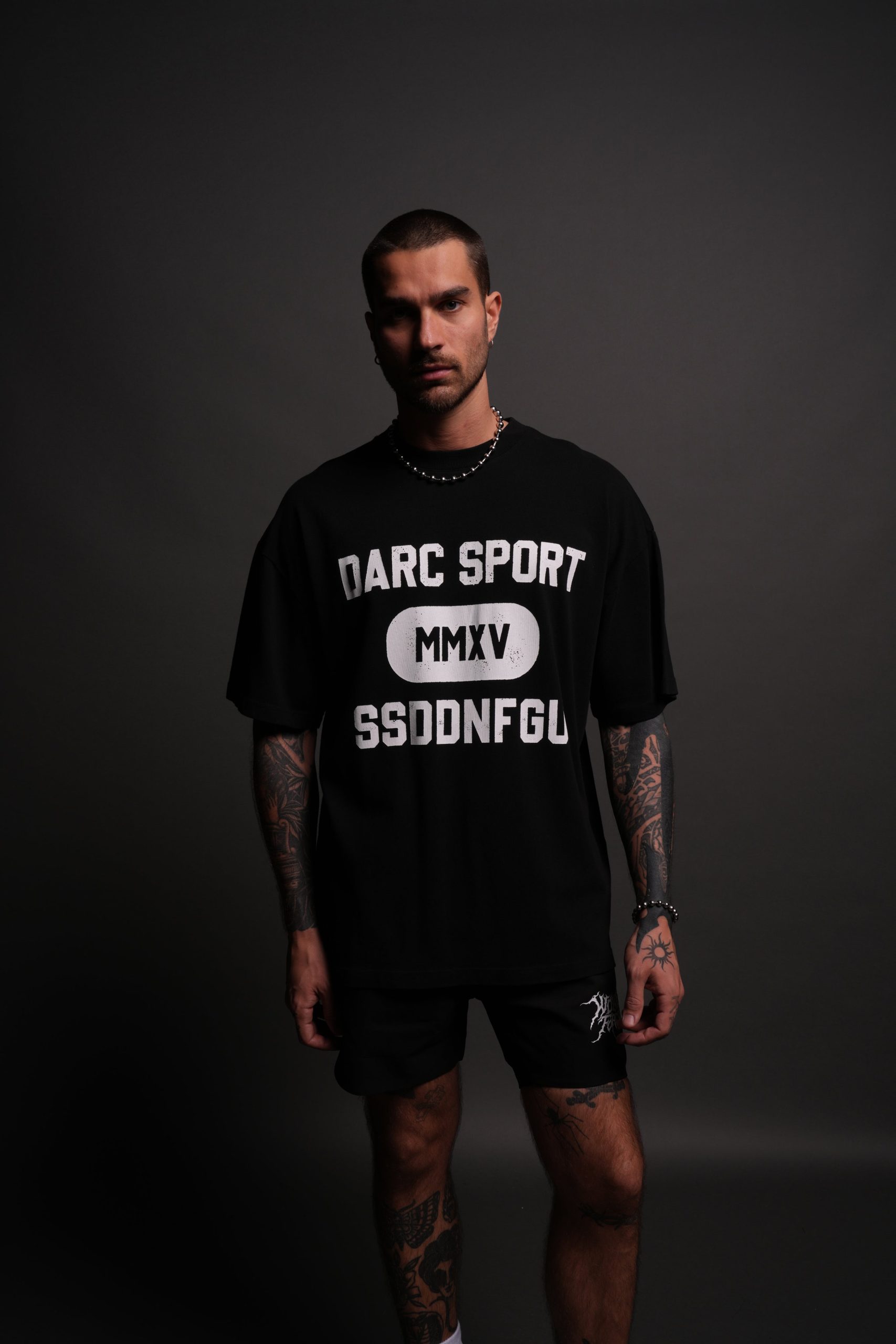 Wolves Forever Premium Oversized Tee in Black - Image 2