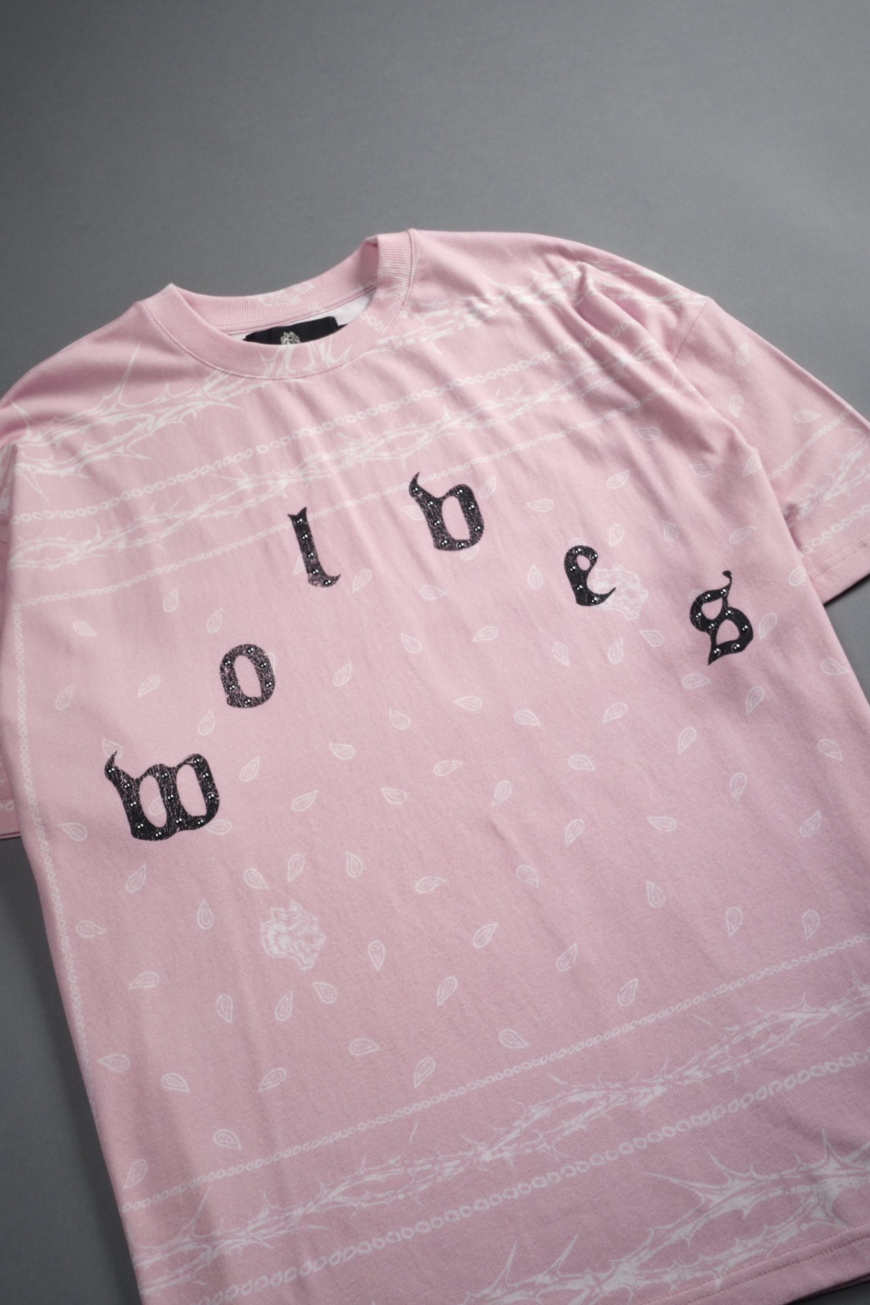 Studded Wolves Pyramid Premium Oversized Tee in Blush Pink Thorn Paisley - Image 4