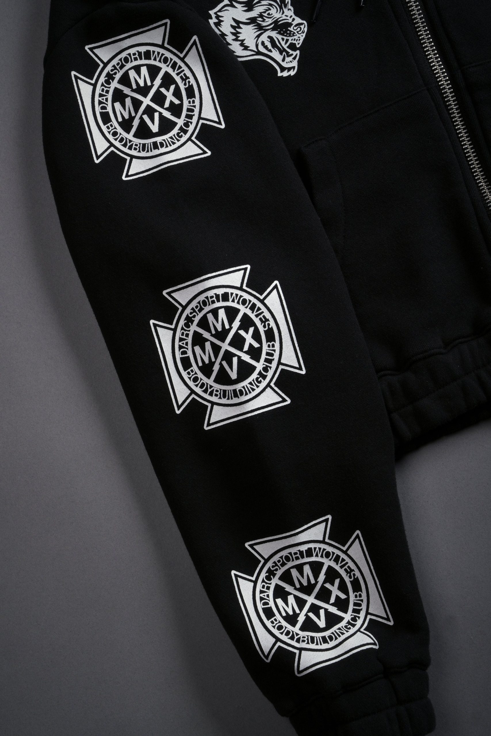The Power Of The Dark Side Padme Chambers (Cropped) Zip Hoodie in Black - Image 7