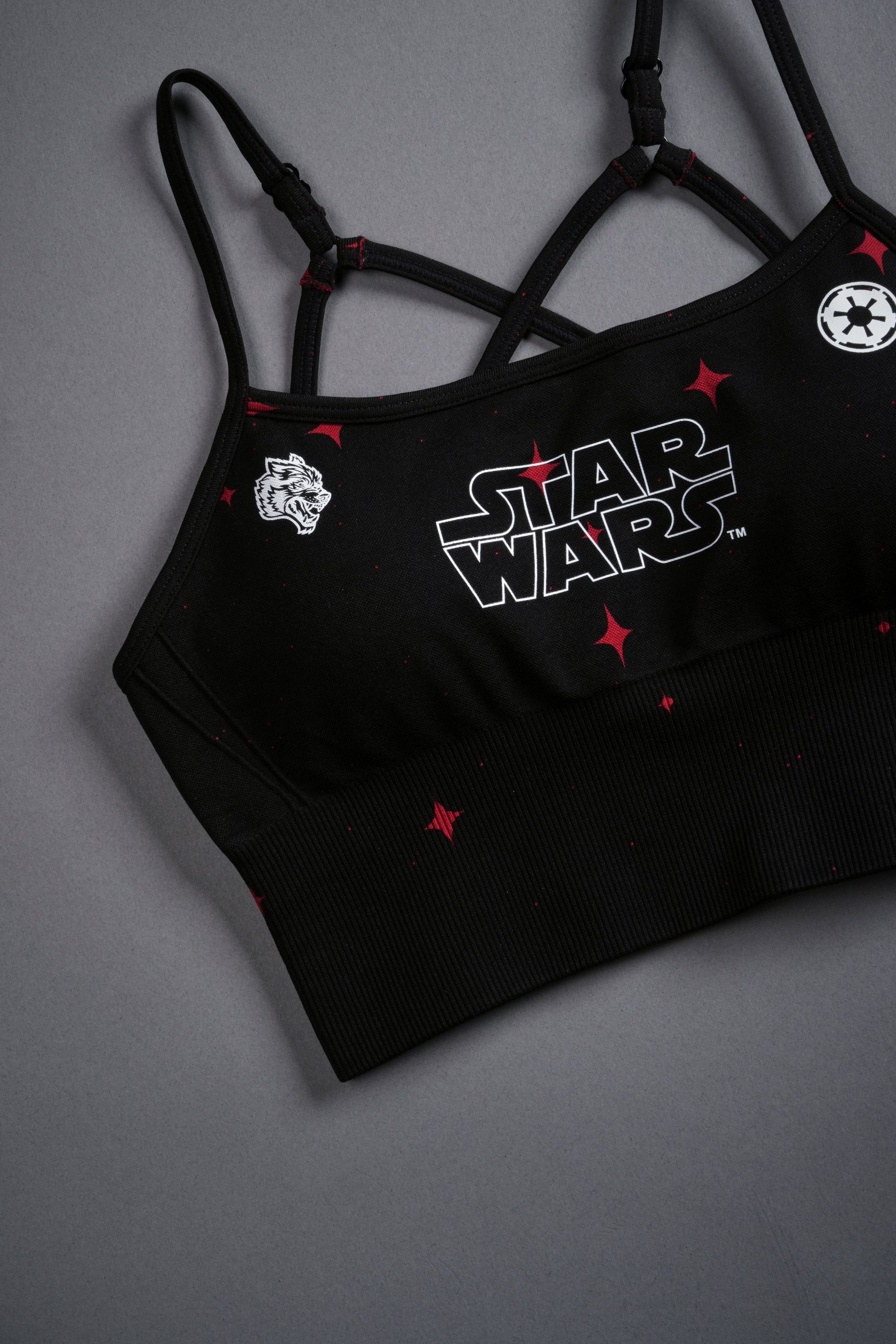 The Power Everson Seamless Huxley Bra in Black/Red Starry Night - Image 7
