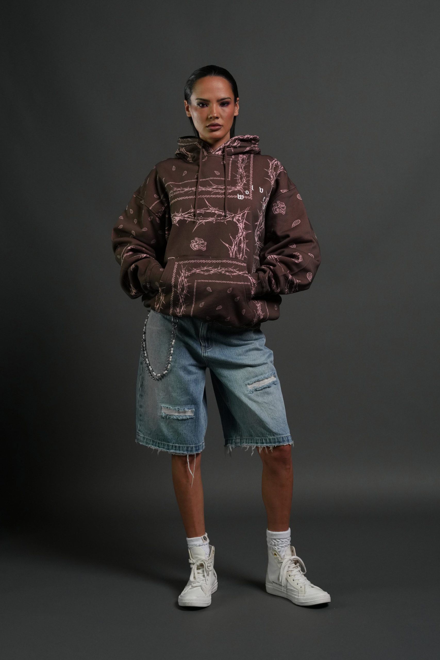 Wolves Pyramid Bishop Hoodie in Desert Dust Thorn Paisley - Image 9