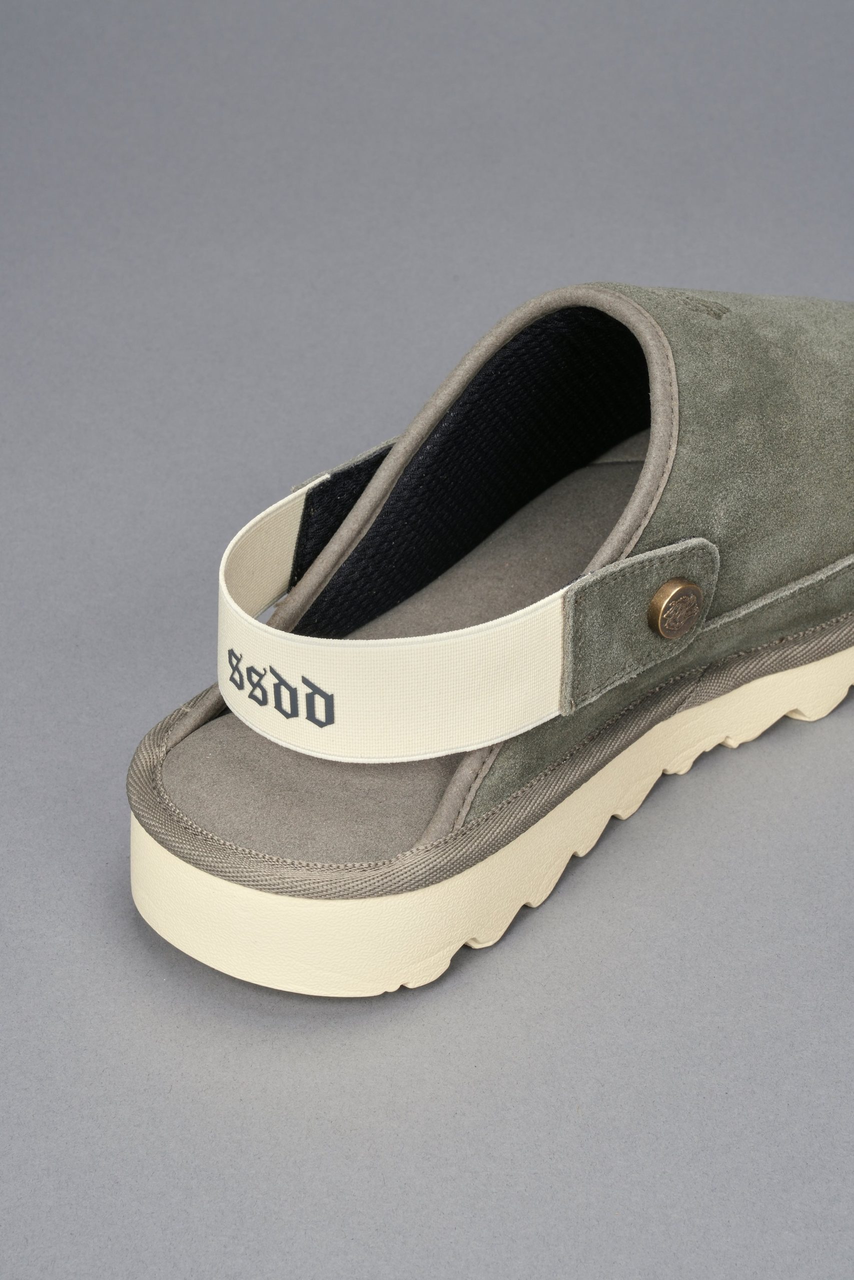 Sedona Slides in Olive - Image 5