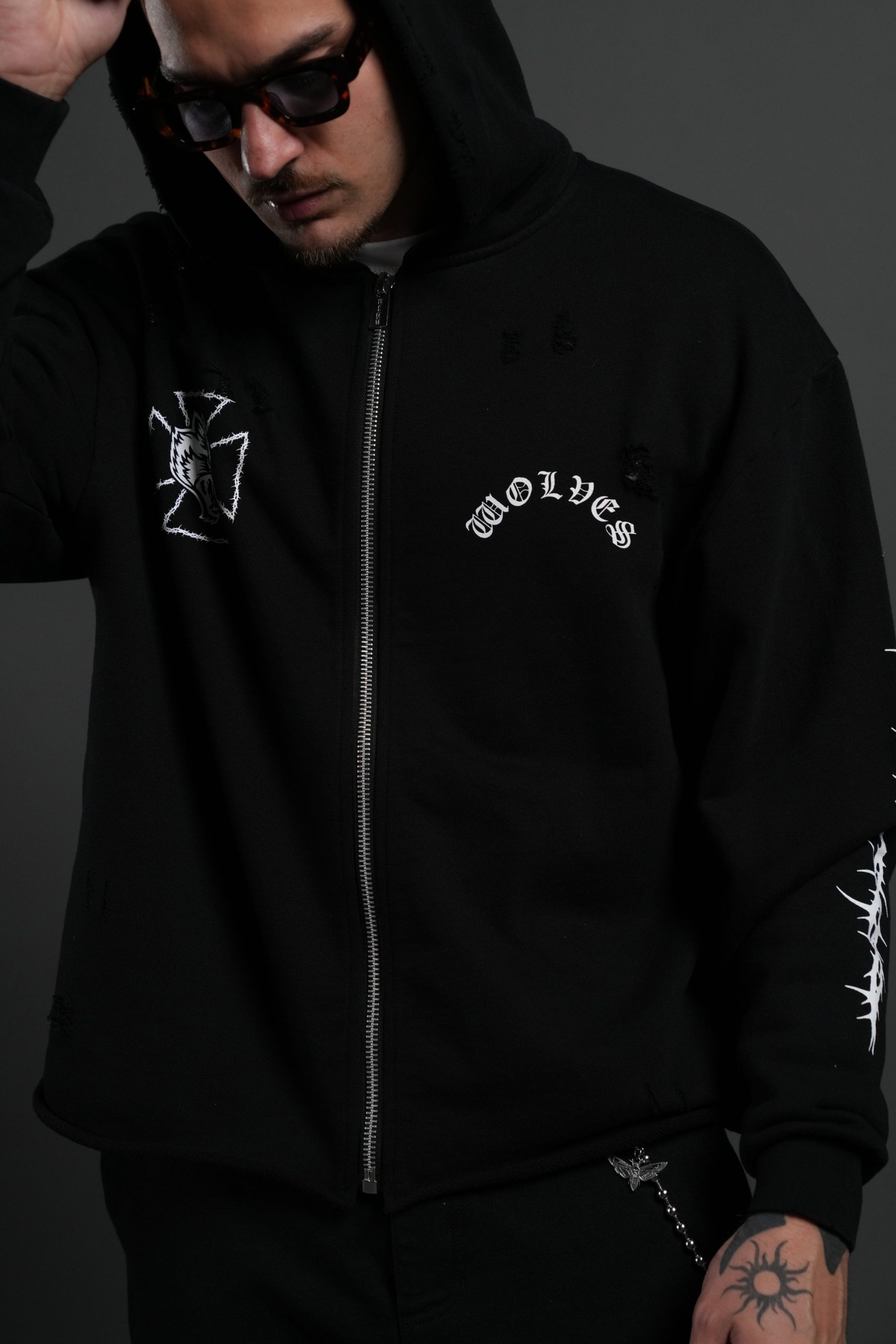 Ascend Distressed Grunge Mid Length Raw Hem Zip Hoodie in Black - Image 7