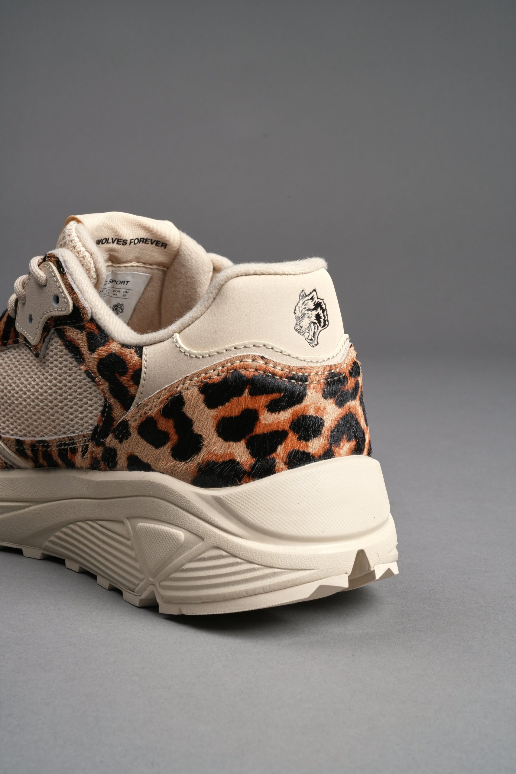 Run-1 Shoes in Clay Leopard/Cream - Image 6