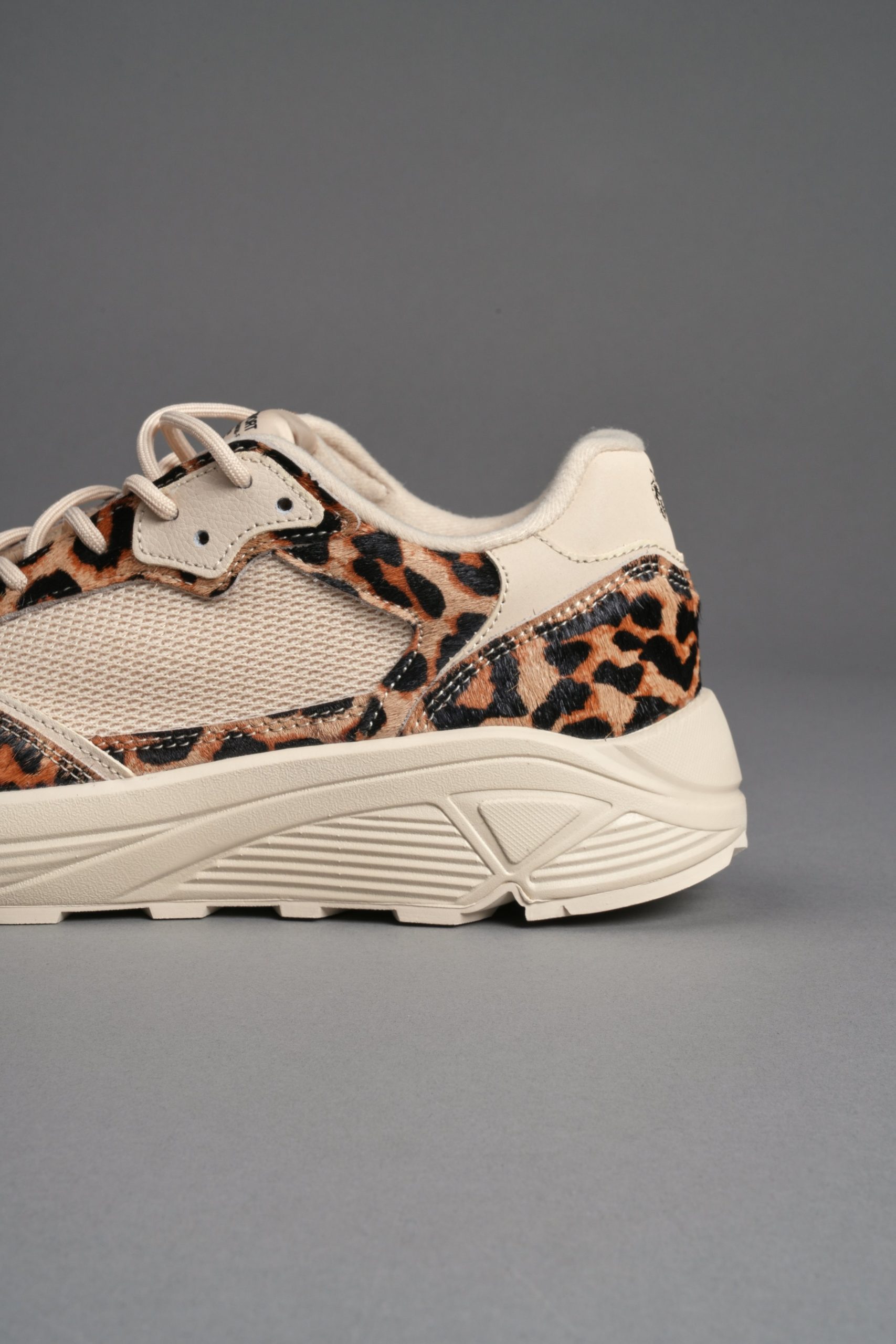 Run-1 Shoes in Clay Leopard/Cream - Image 12