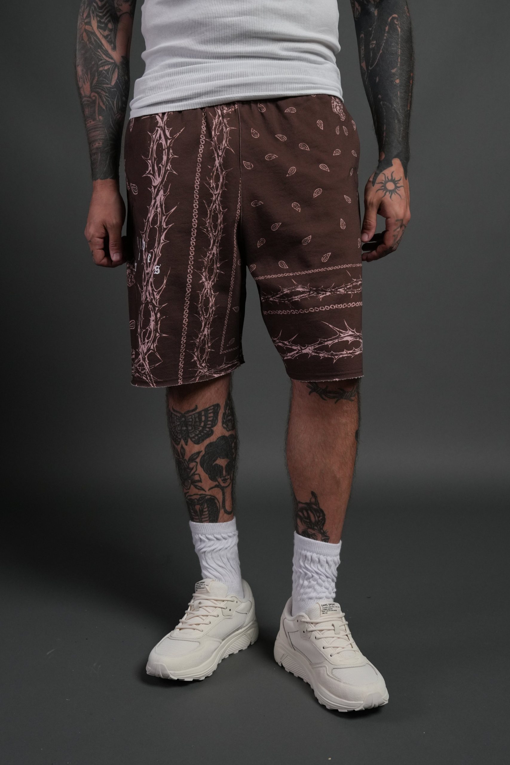 Wolves Pyramid Grunge Oversized Raw Hem Post Lounge Sweat Shorts in Desert Dust Thorn Paisley - Image 2
