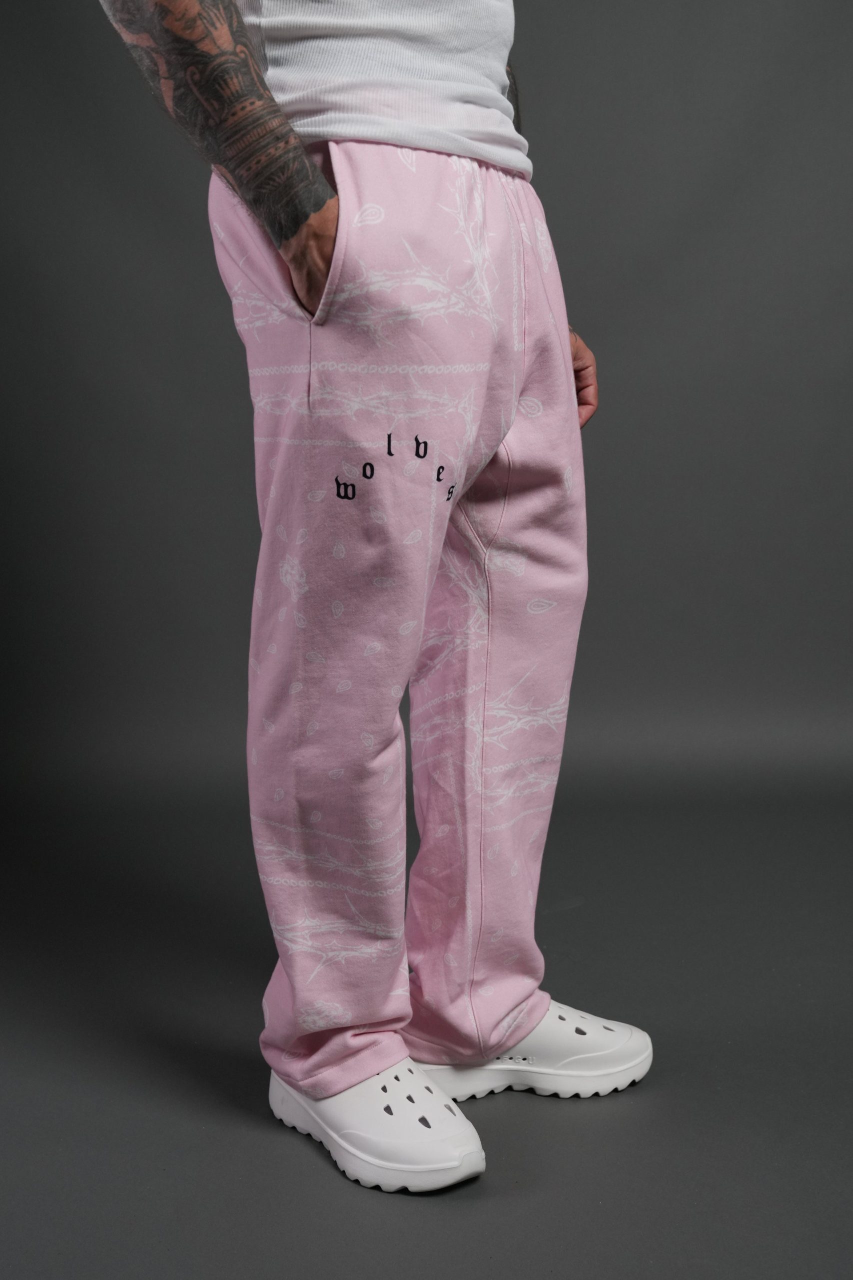 Wolves Pyramid Bigelow Sweat Pants in Blush Pink Thorn Paisley - Image 5