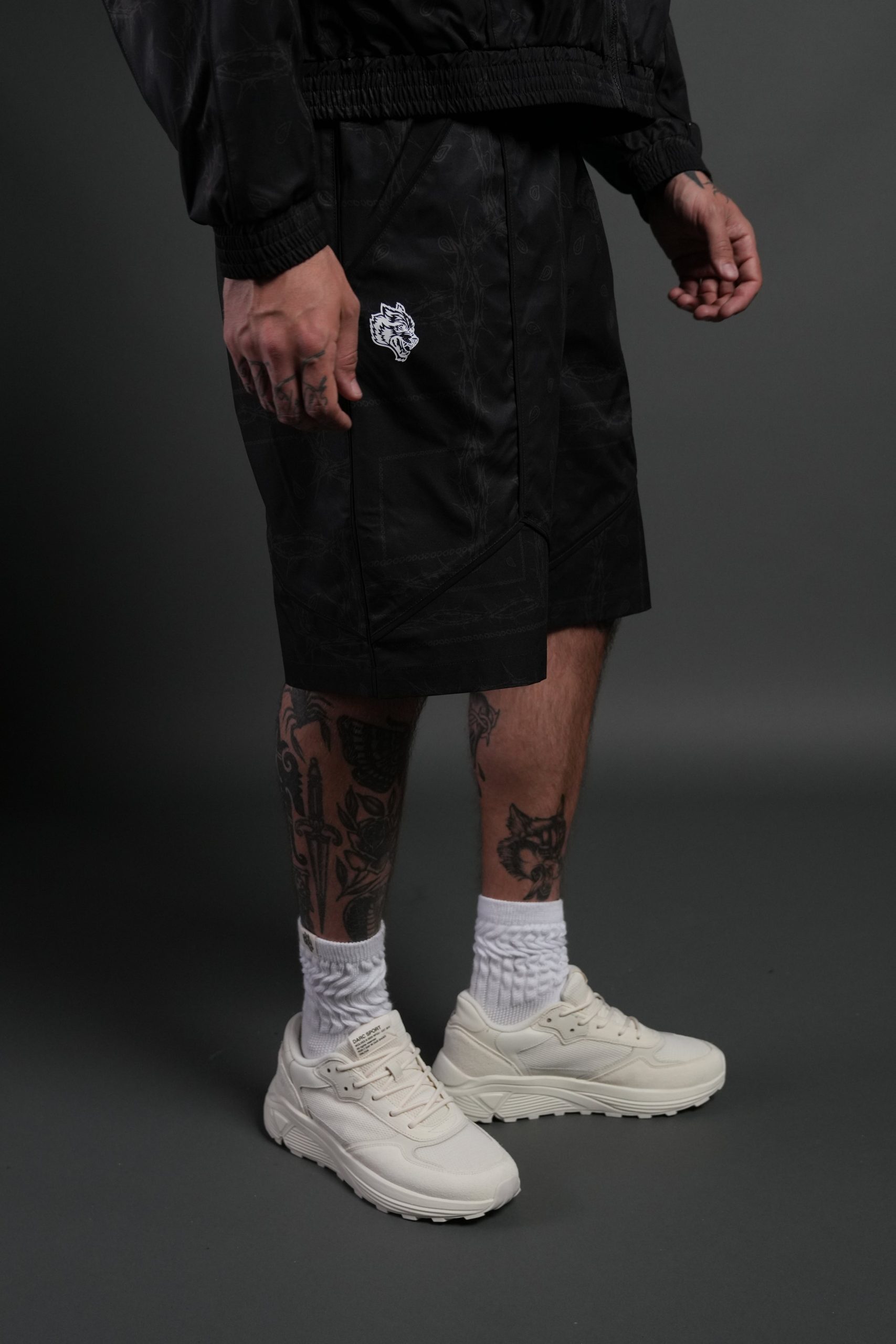 Dual Mens Quinn Track Shorts in Black Thorn Paisley - Image 5