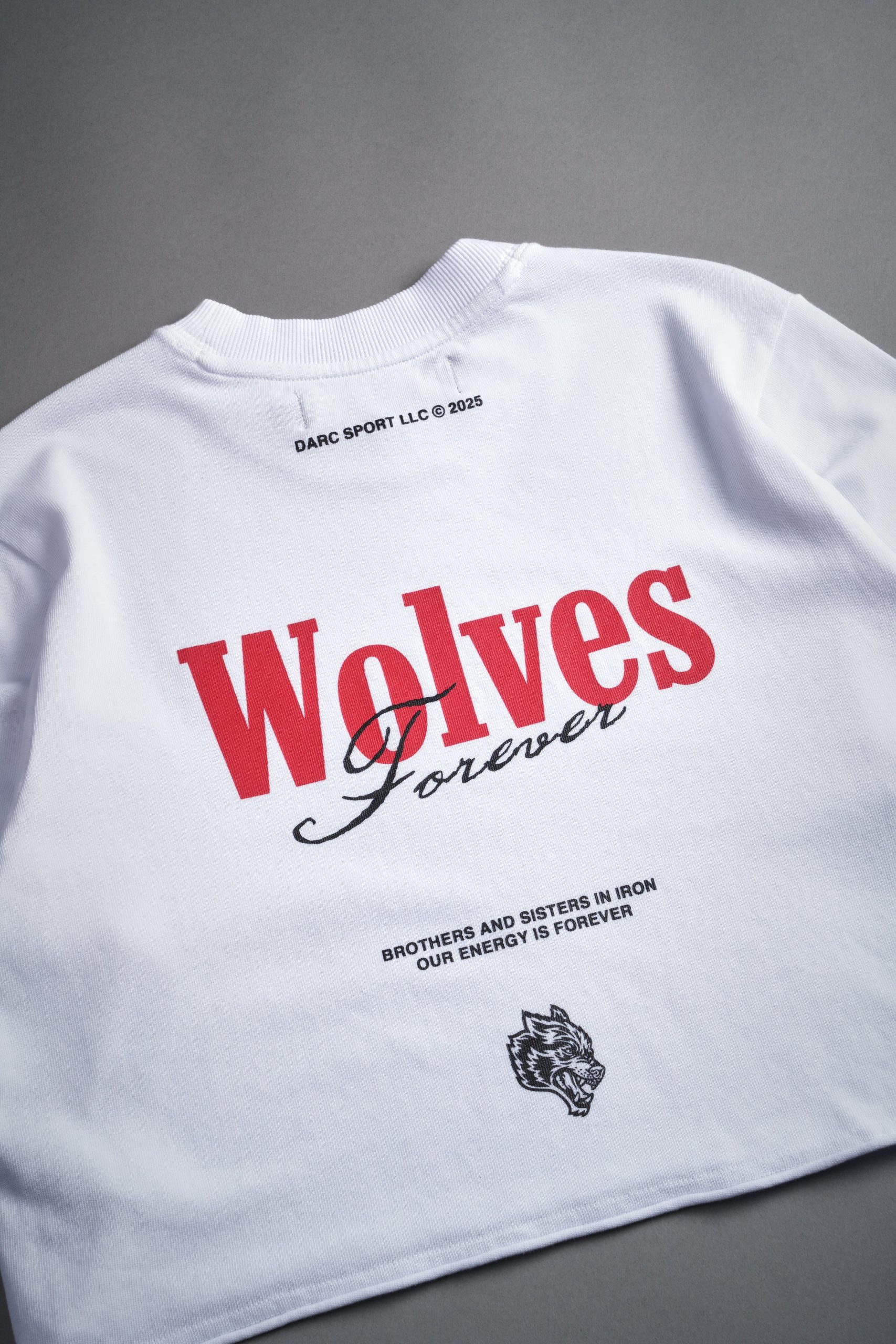 She Wlvs Premium (Cropped) Tee in White - Image 7