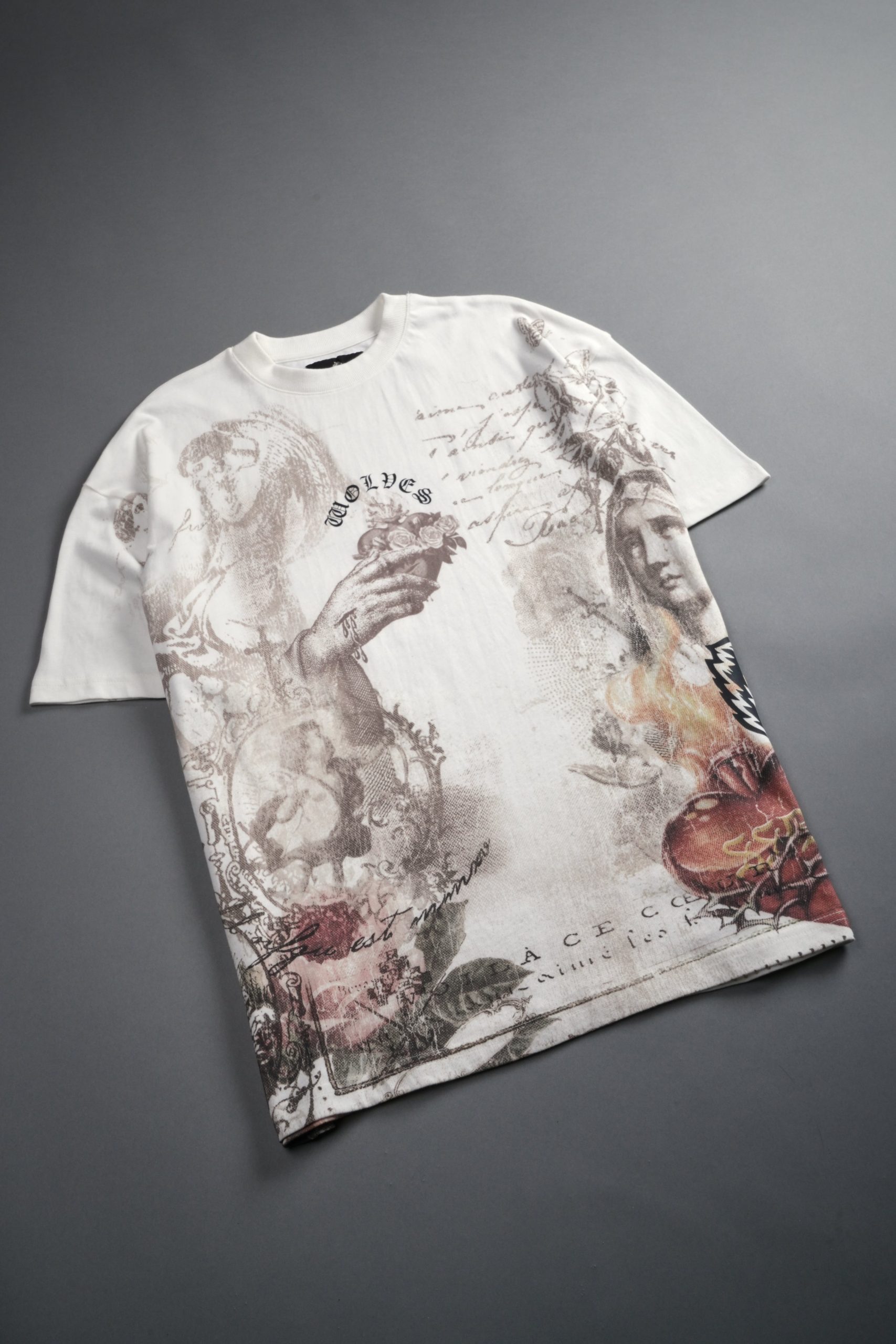 Heart of Thorns Premium Oversized Tee in Cream - Image 9