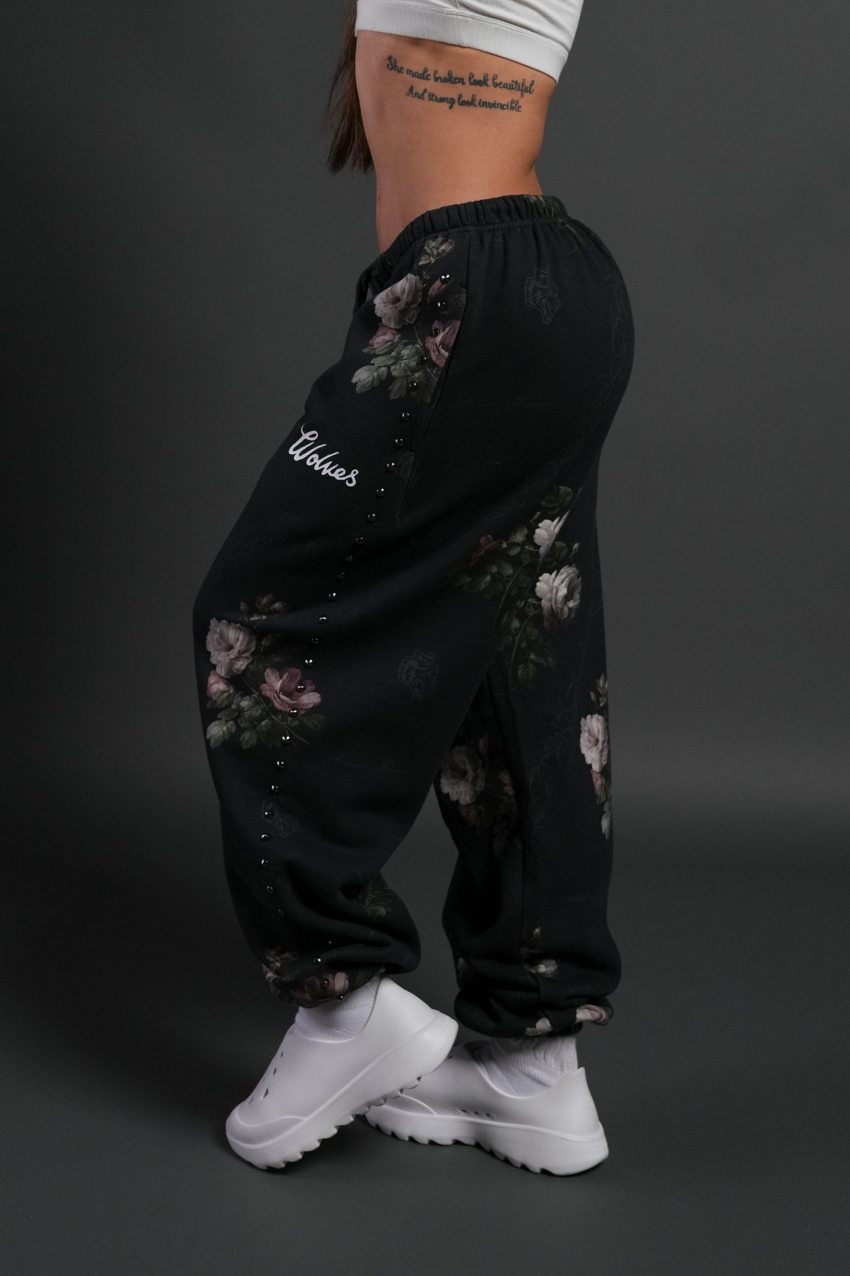 Rose Thorn Lightweight Lounger Sweat Pants in Black Rose Thorn - Image 4