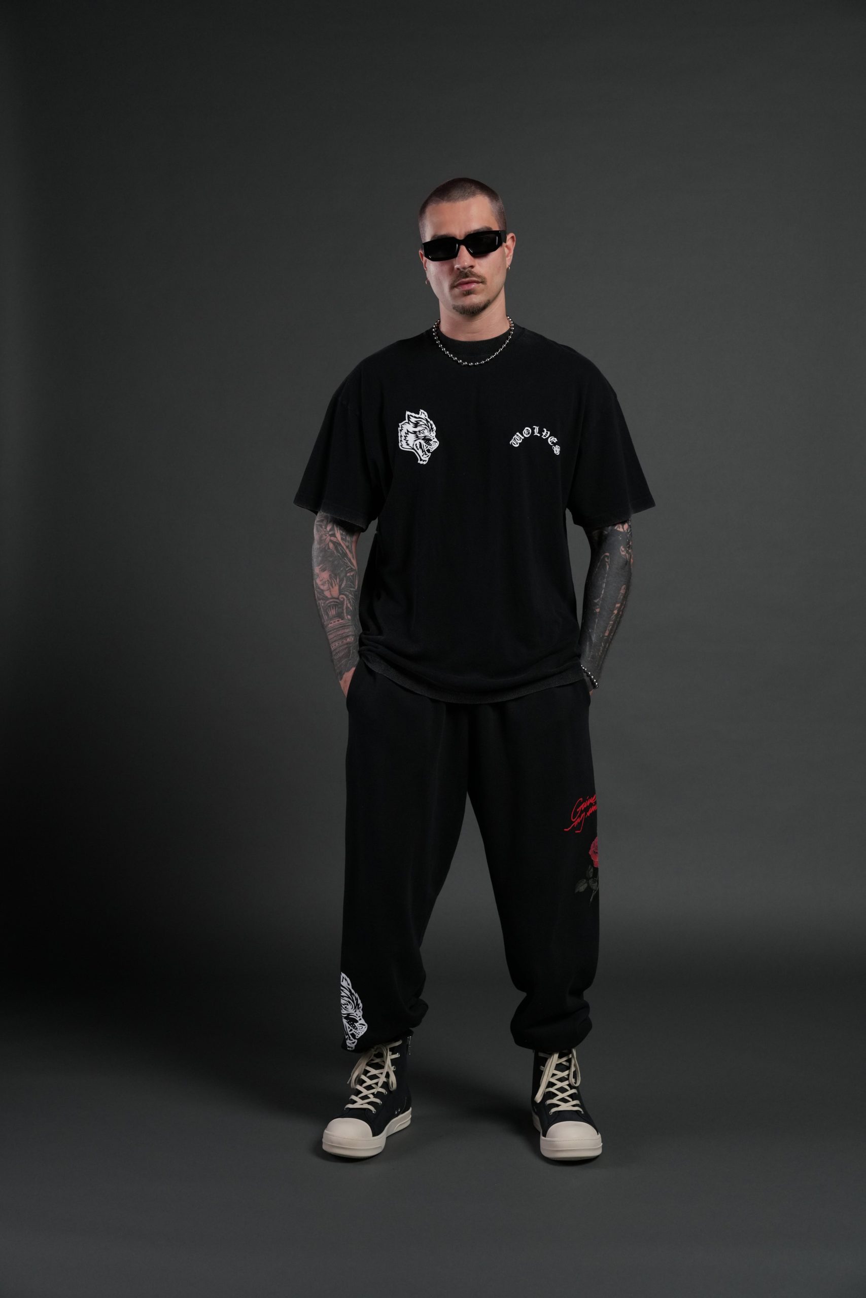 Crossed Hearts Premium Oversized Tee in Black - Image 5