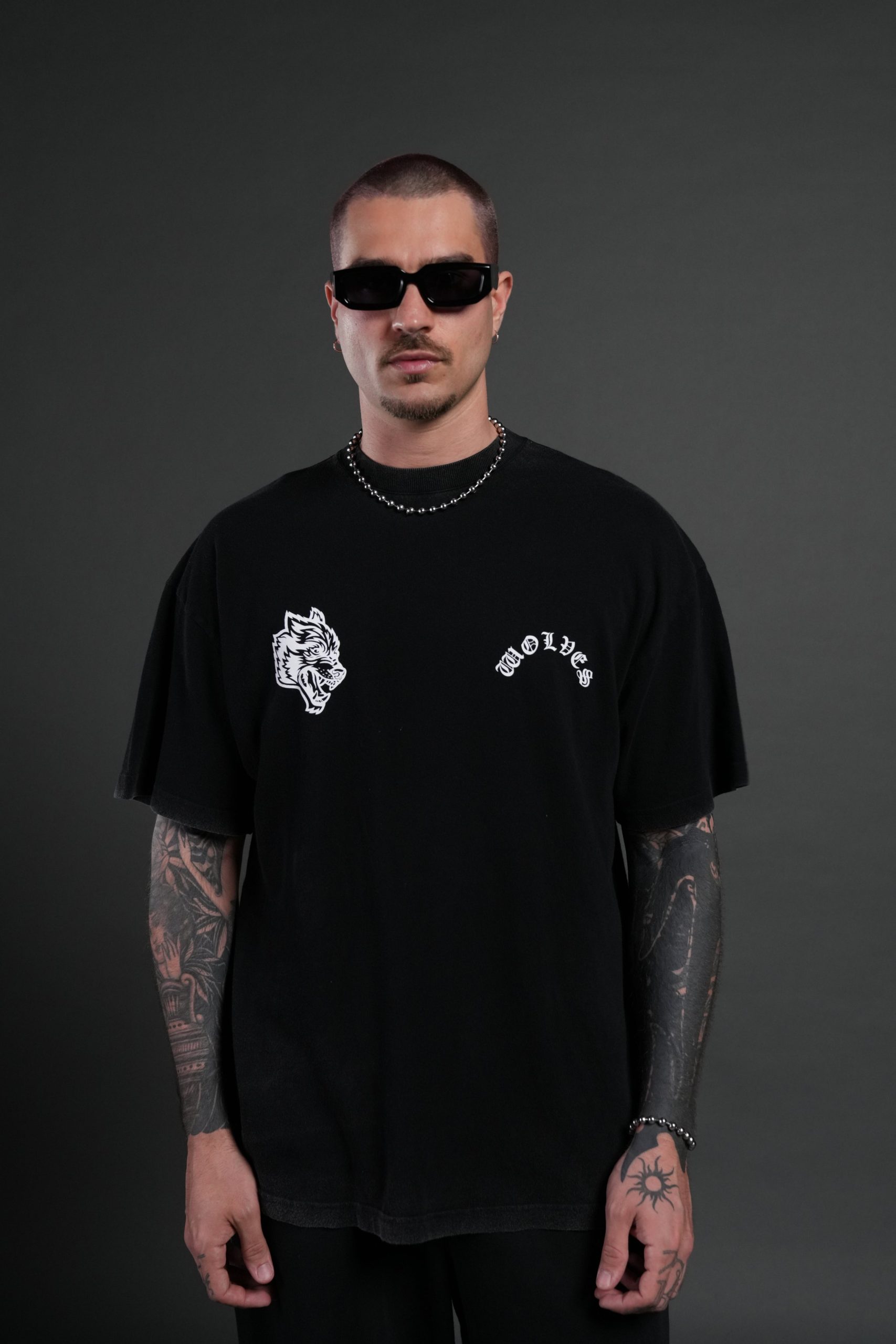 Crossed Hearts Premium Oversized Tee in Black - Image 2