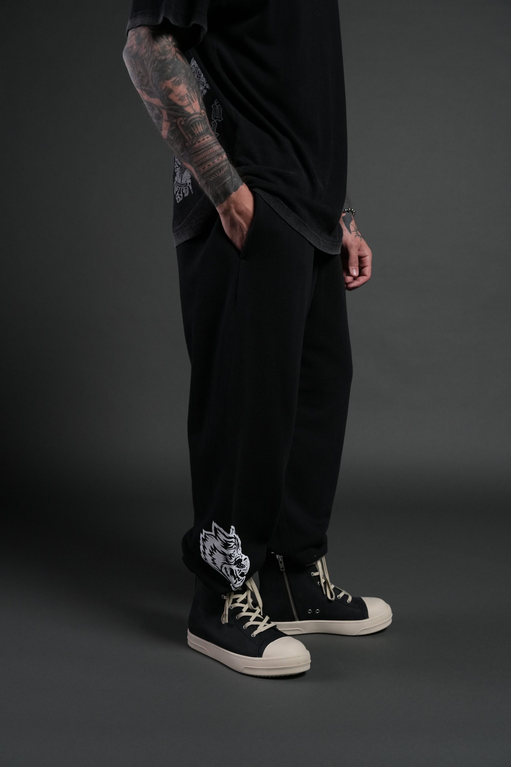 Sin Again Unisex Lightweight Lounger Sweat Pants in Black - Image 5