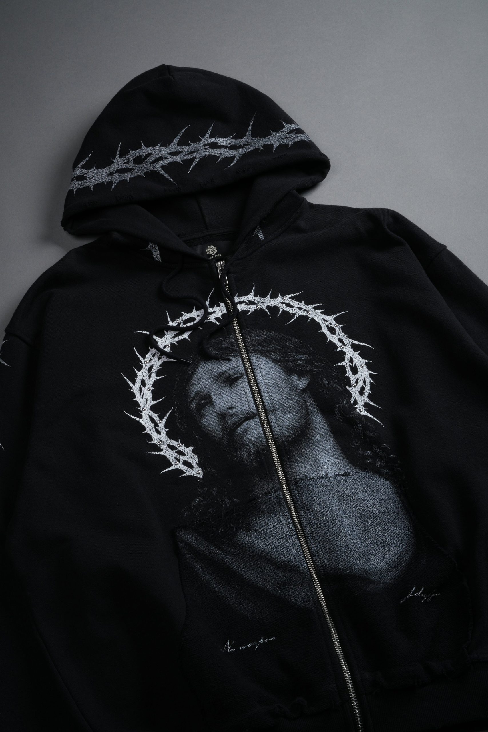 Crowned Grunge Moatis Zip Hoodie in Black - Image 10