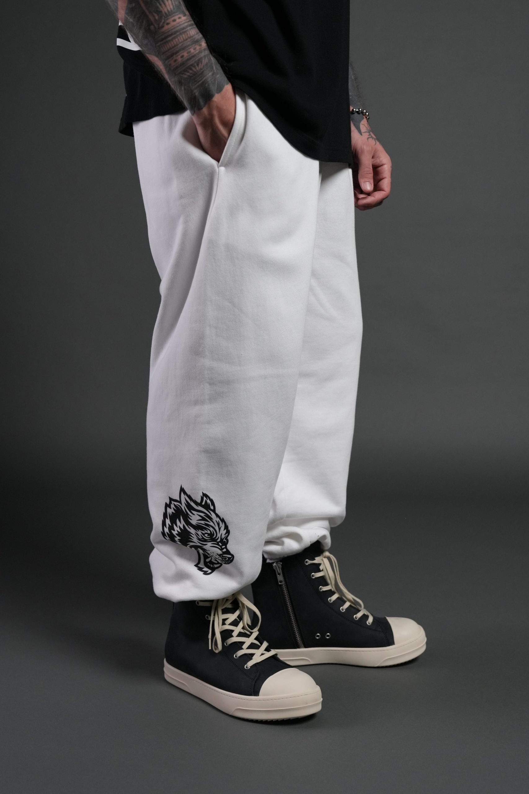 Sin Again Unisex Lightweight Lounger Sweat Pants in Cream - Image 5