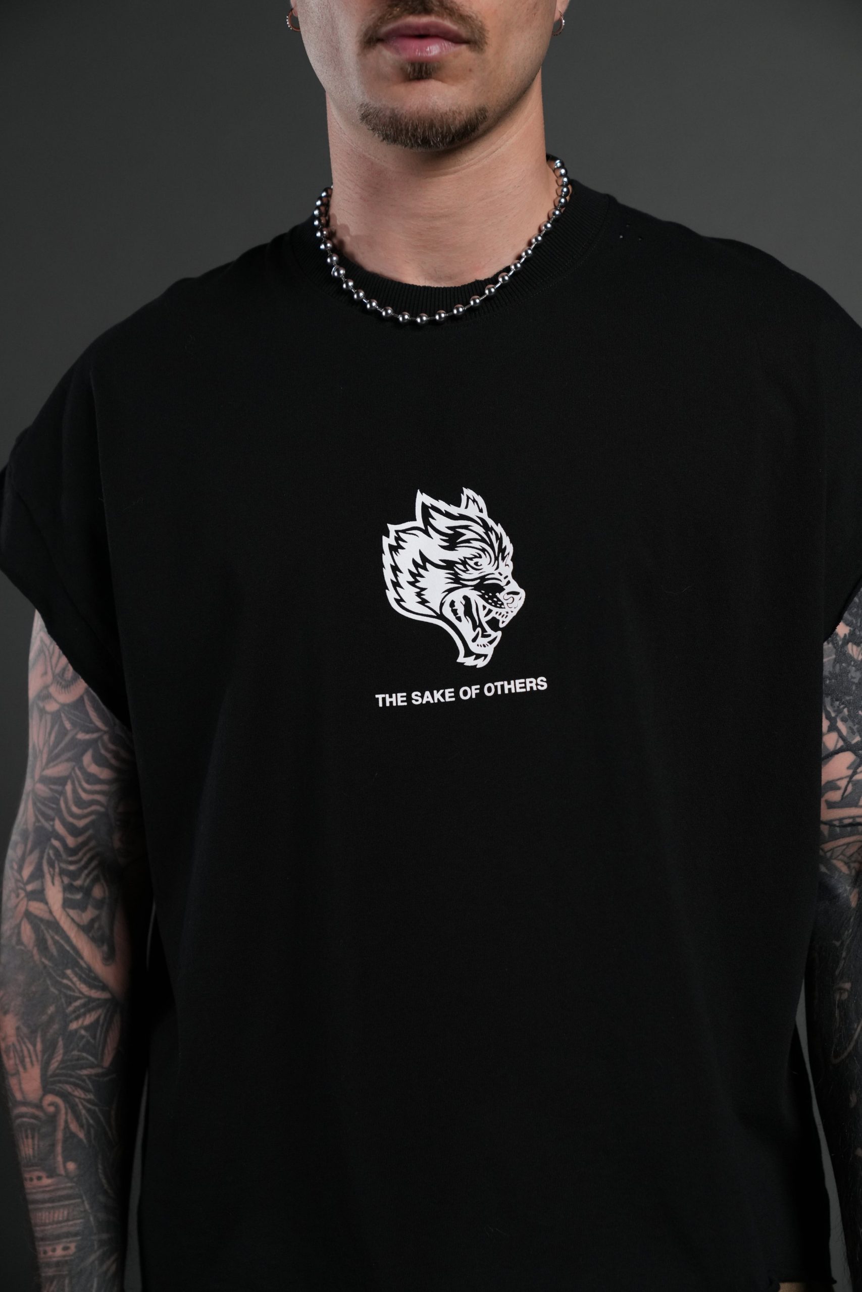 Holy Vow Distressed Grunge Cut-Off Mid-Length Raw Hem Tee in Black - Image 5