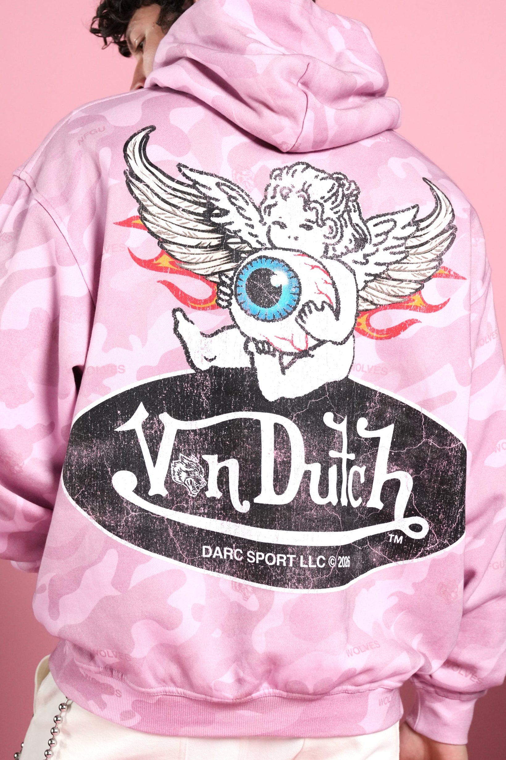 Von Wild Pierce Hoodie in Dsvd Bubblegum Camo - Image 14
