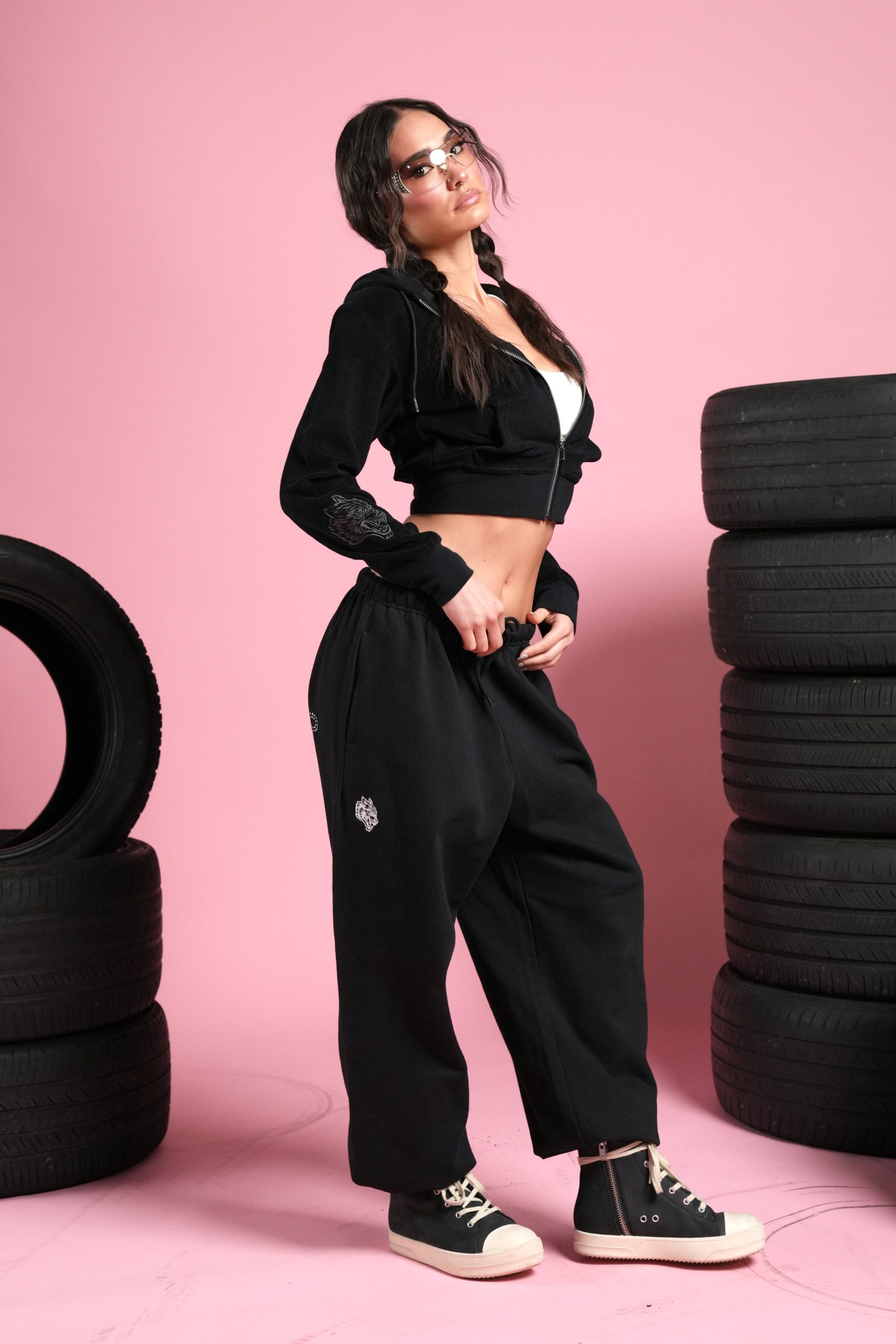 Y2Kulture Lightweight Lounger Sweat Pants in Black - Image 3