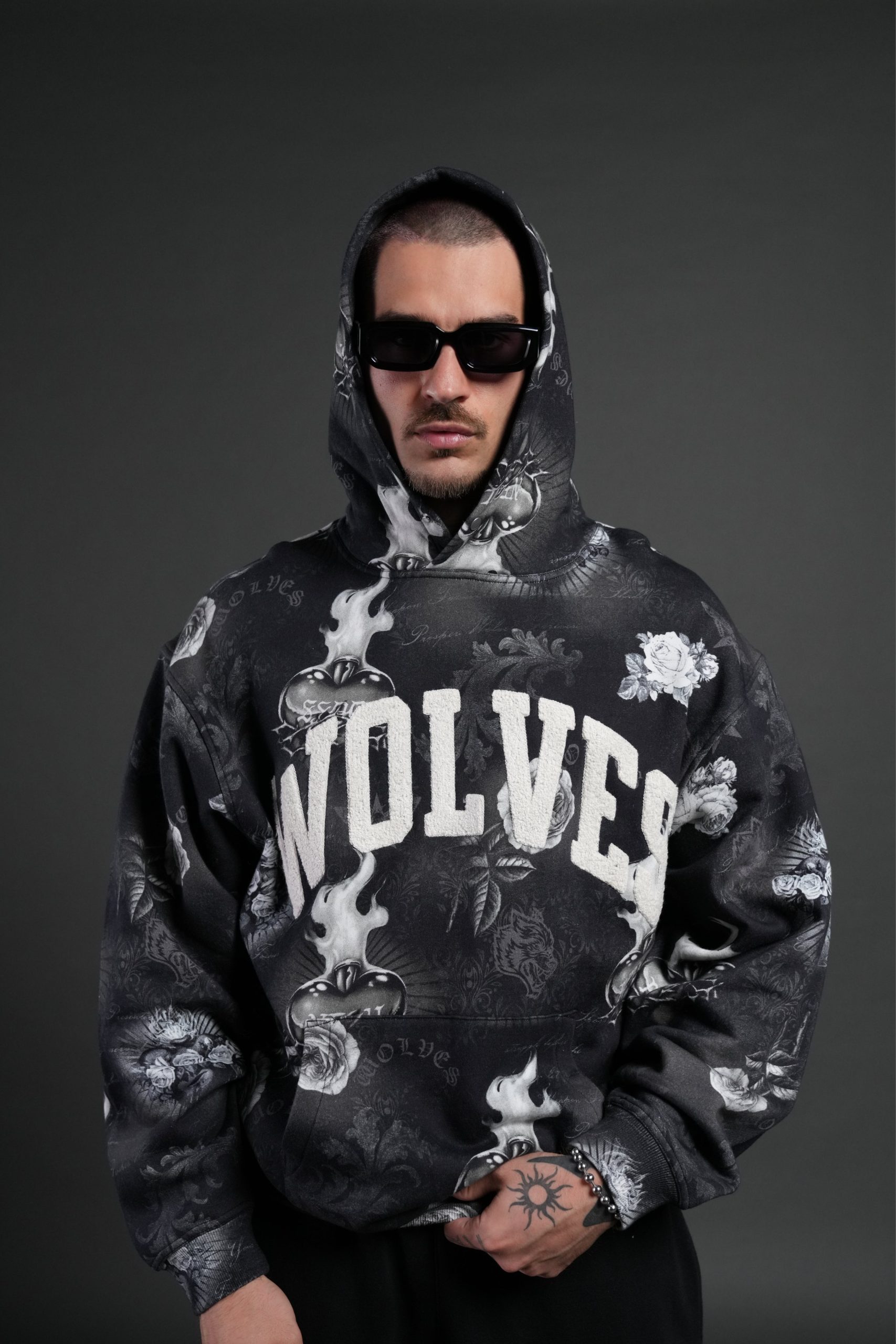 Always Loyal Pierce Hoodie in Corazon de Oscuridad Tonal - Image 4