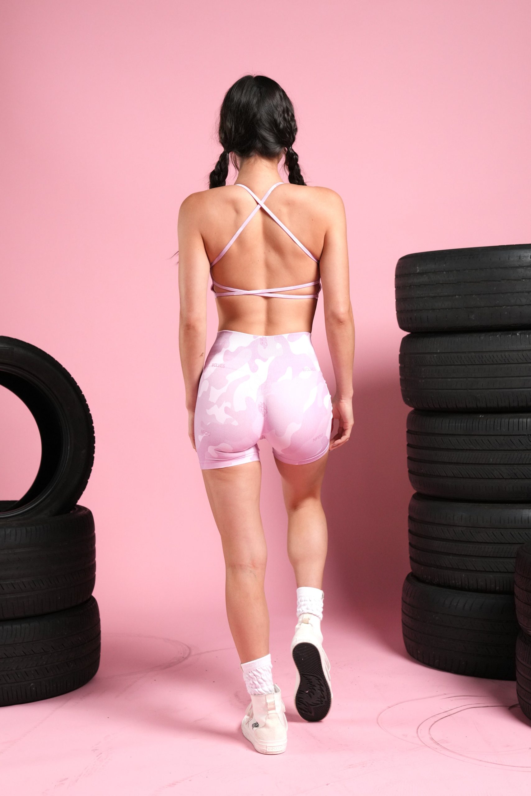 DSVD Legacy Layla Soft Seamless Bra in DSVD Bubblegum Camo - Image 4