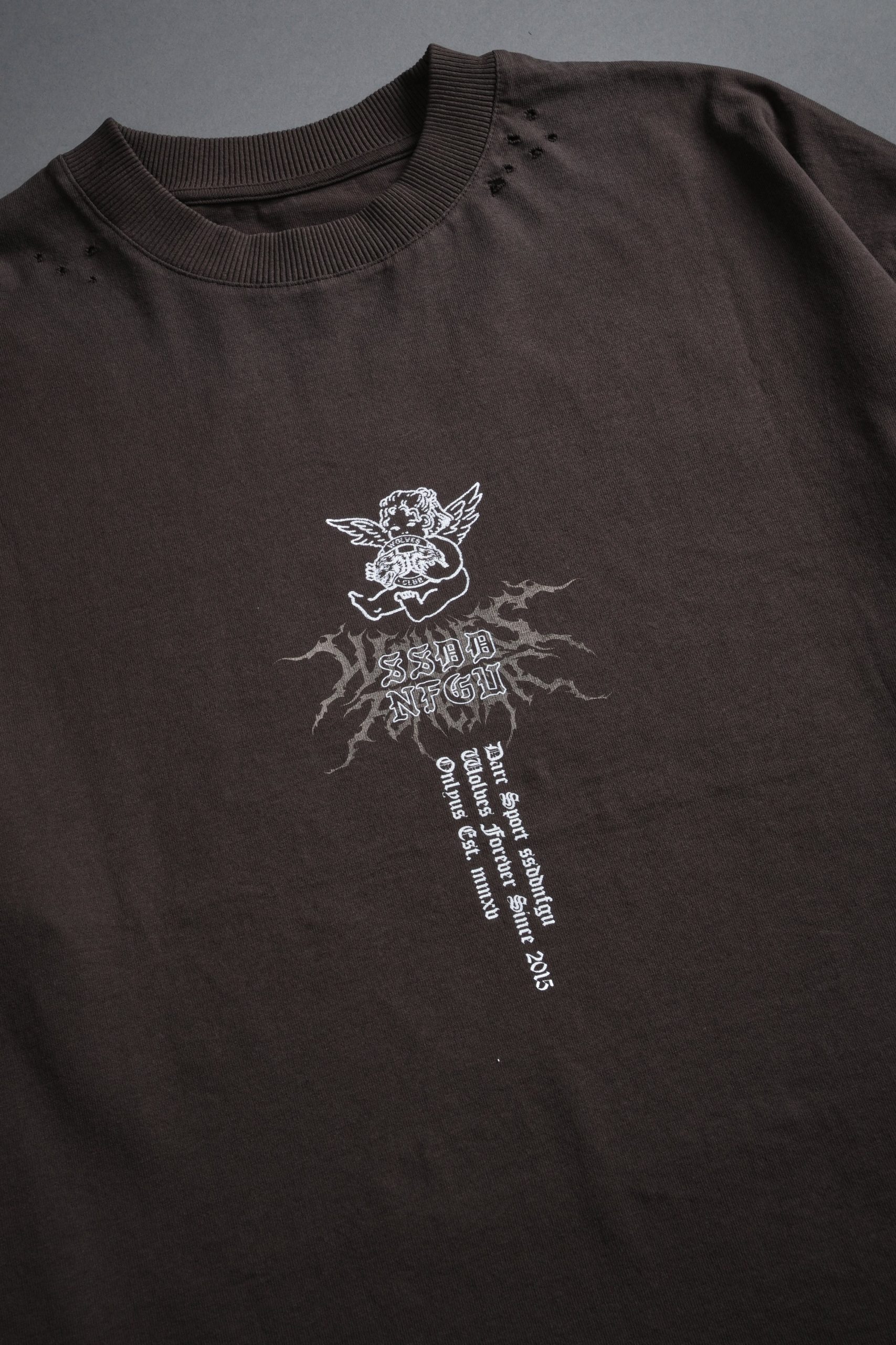No Weapon Hesh Distressed Grunge Mid Length Raw Hem Tee in Darc Brown Drift Wash - Image 9