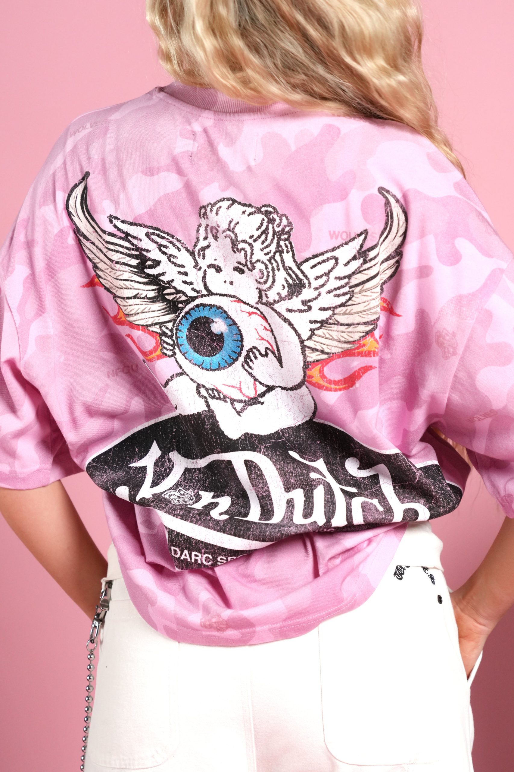 Von Wild V2 Premium Oversized Tee in Dsvd Bubblegum Camo - Image 12