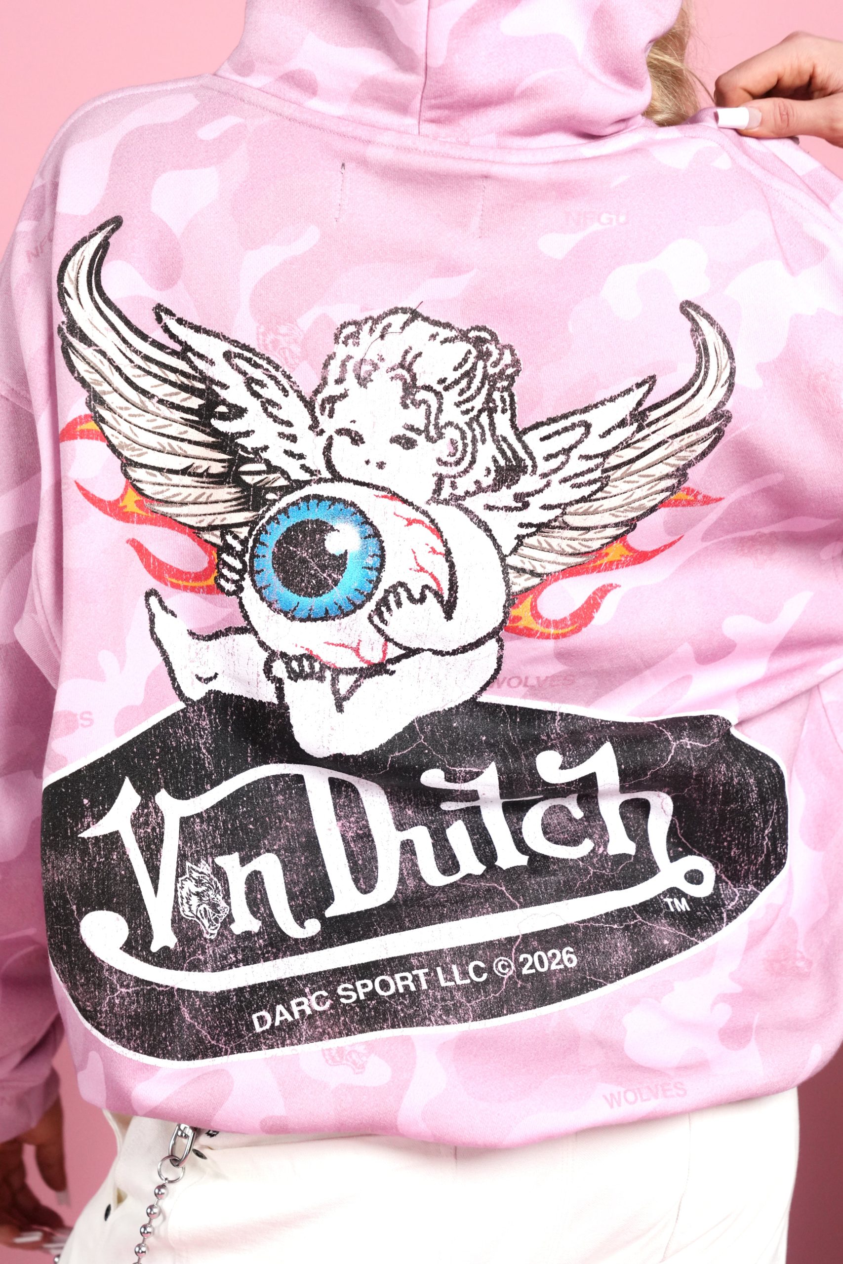 Von Wild Pierce Hoodie in Dsvd Bubblegum Camo - Image 8