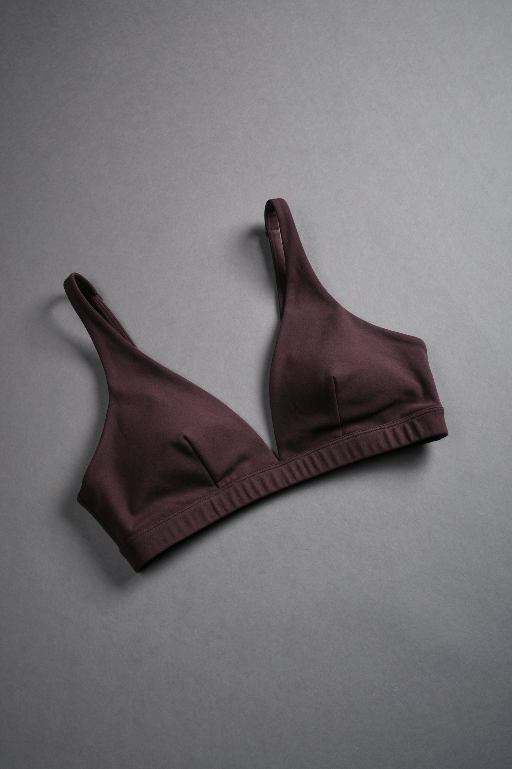 Chopper V Sports Bra in Darc Garnet - Image 5