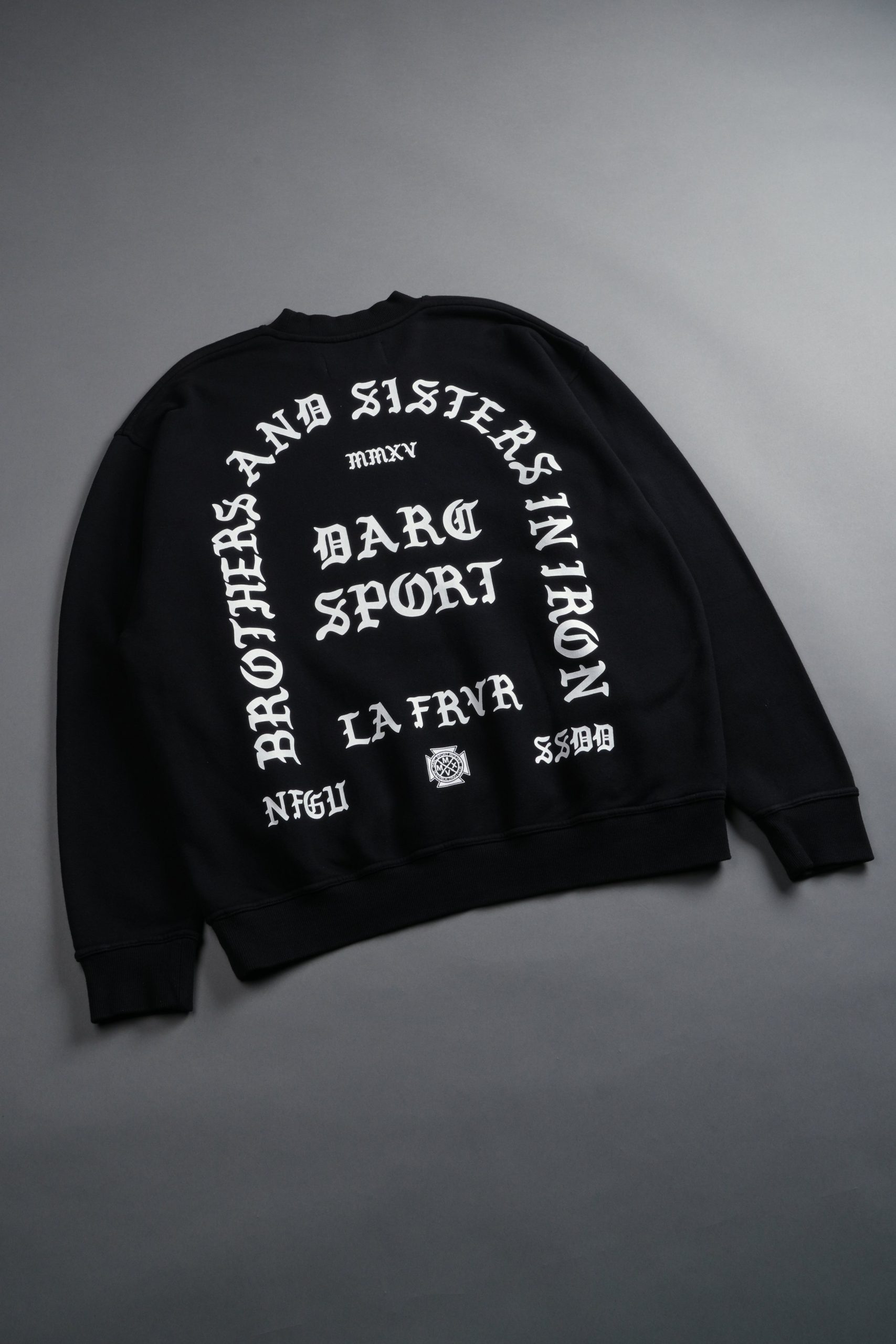 La Cherub London Crewneck in Black - Image 7