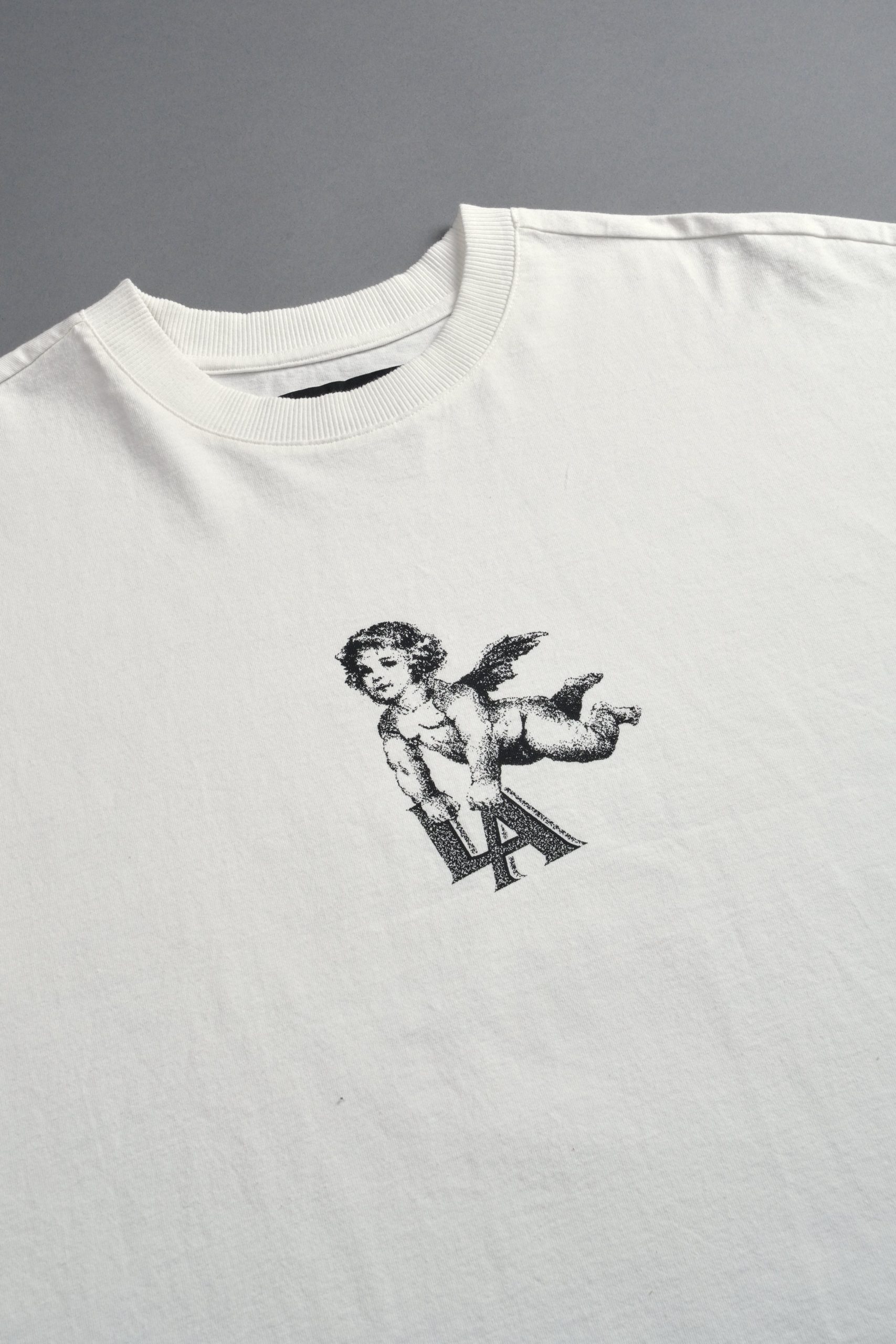 La Cherub Grunge Mid Length Raw Hem Cap Sleeve Tee in Cream - Image 7