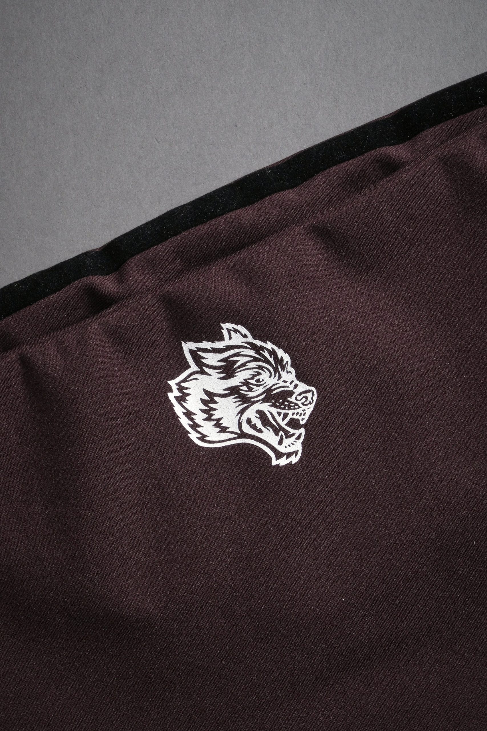 Single Wolf Nova Longline Bandeau Top in Darc Garnet - Image 6