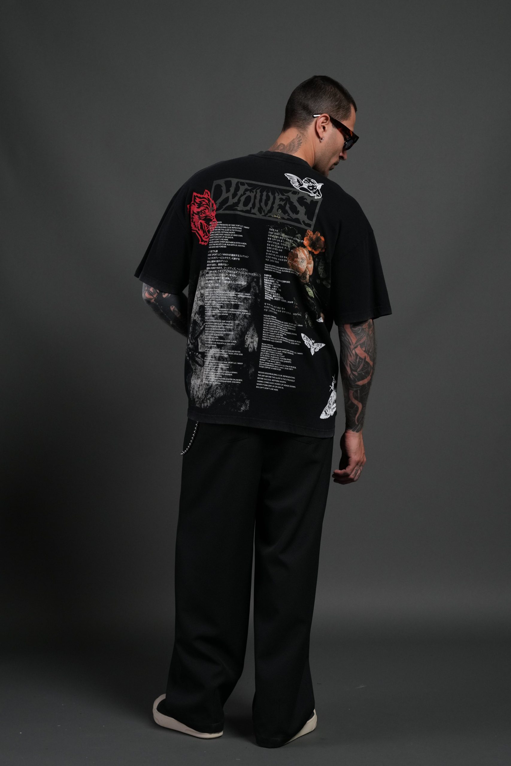 Wolves Valor Premium Oversized Tee in Black - Image 6
