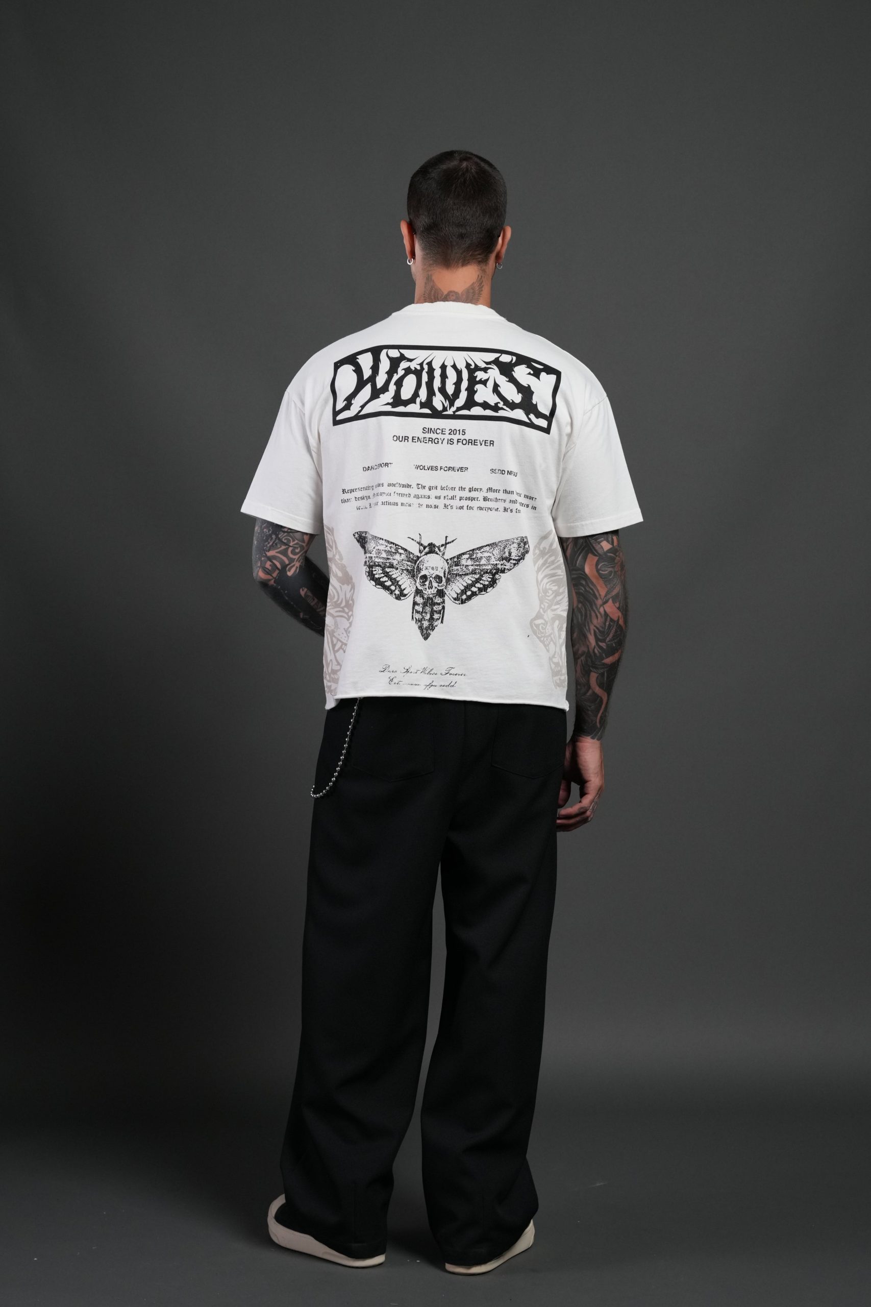 Death's-Head Grunge Mid Length Raw Hem Tee in Cream - Image 6