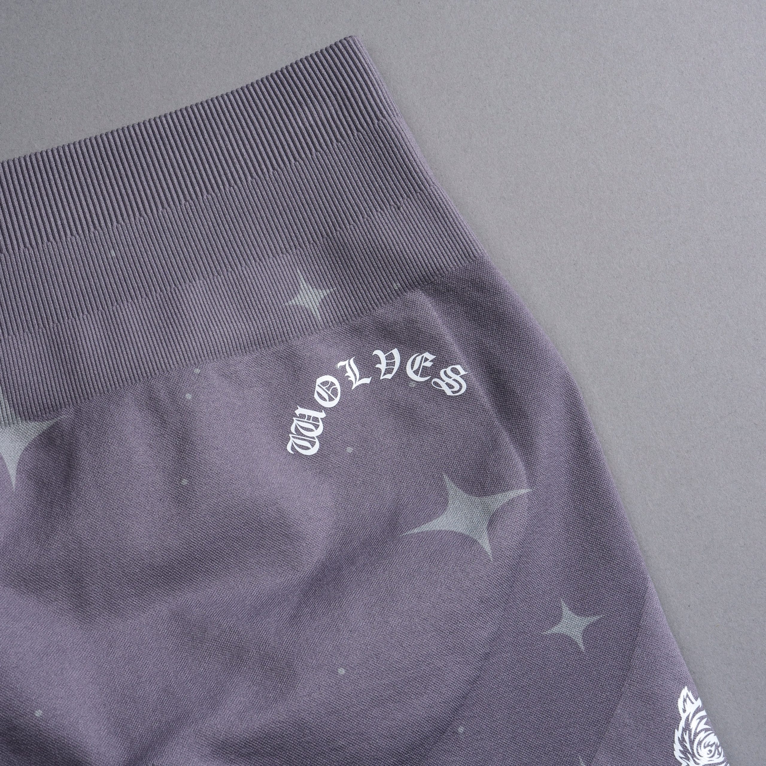 Chopper V2 Everson Seamless Training Shorts in Purple Stone Starry Night - Image 9