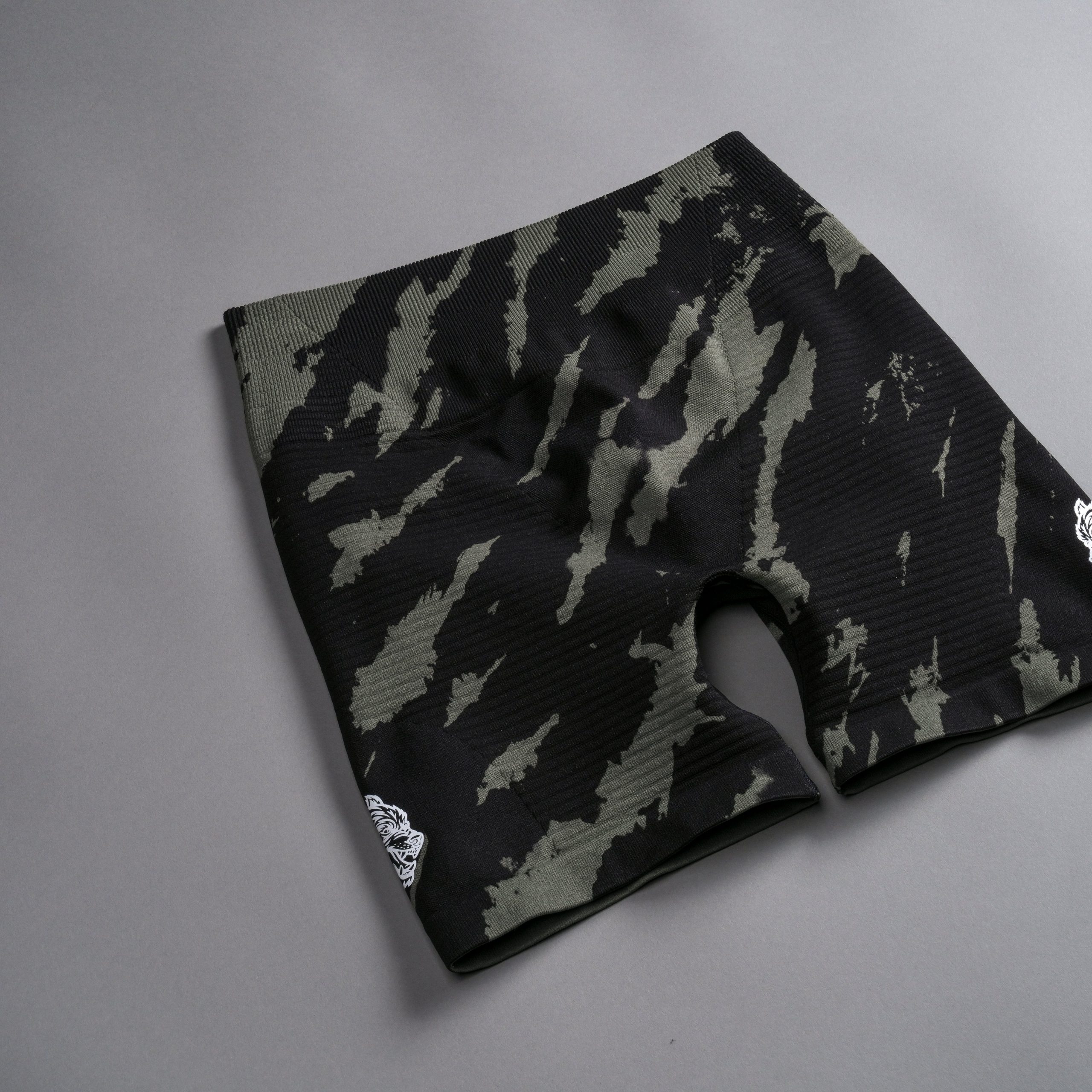 Wolves Forever Everson Seamless Valencourt Shorts in Pine Green/Black Native Camo - Image 8
