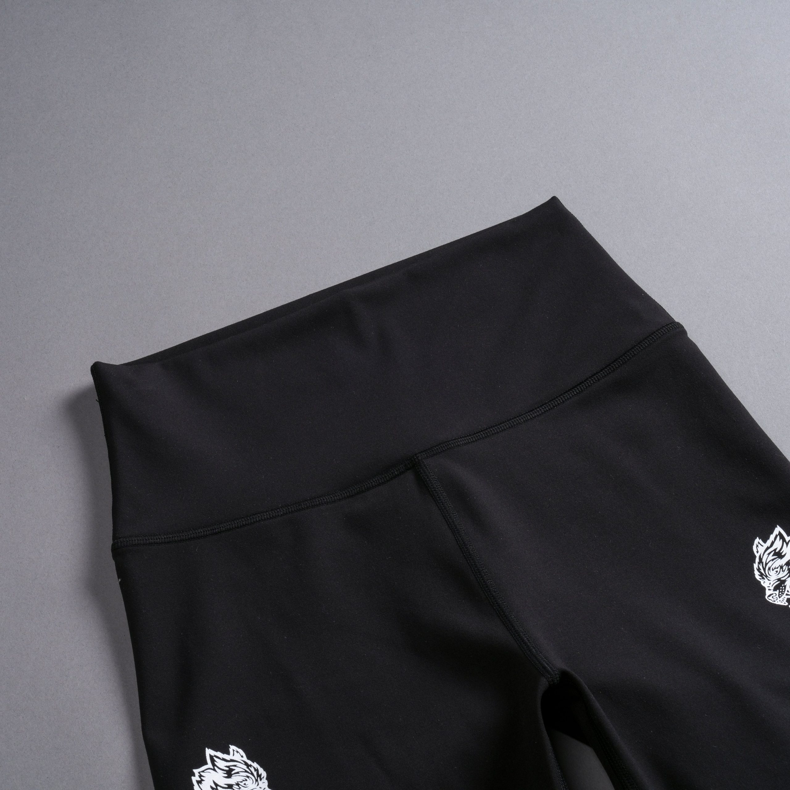 Quad Wolf Energy Training Shorts in Black - Image 10