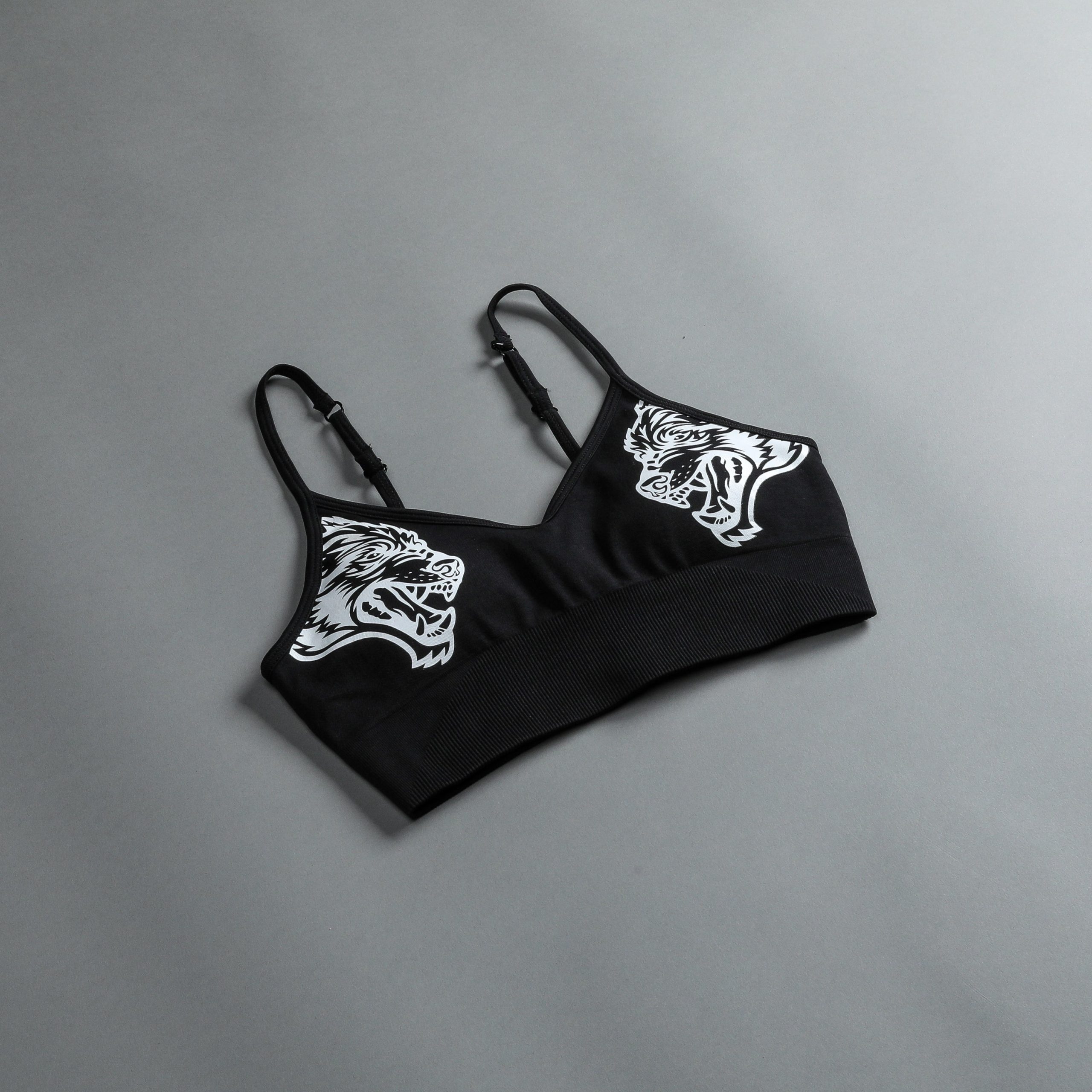 Dual Everson Seamless Sports Bra in Black - Image 6