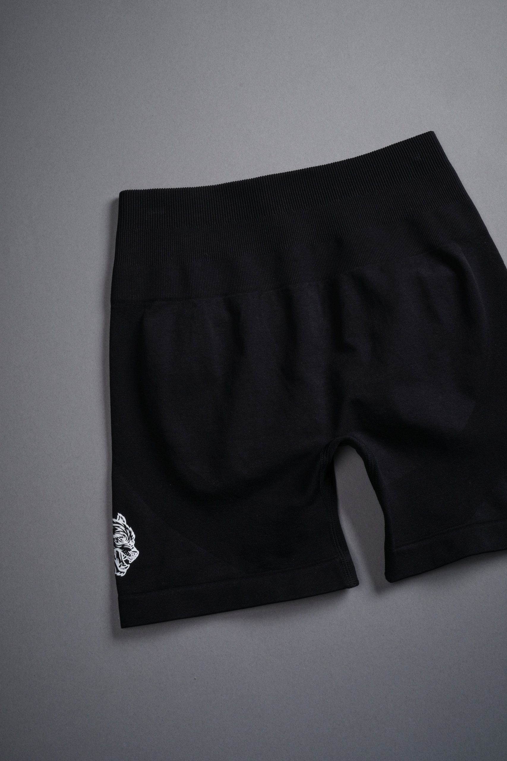 Journey Everson Seamless Training Shorts in Black - Image 8